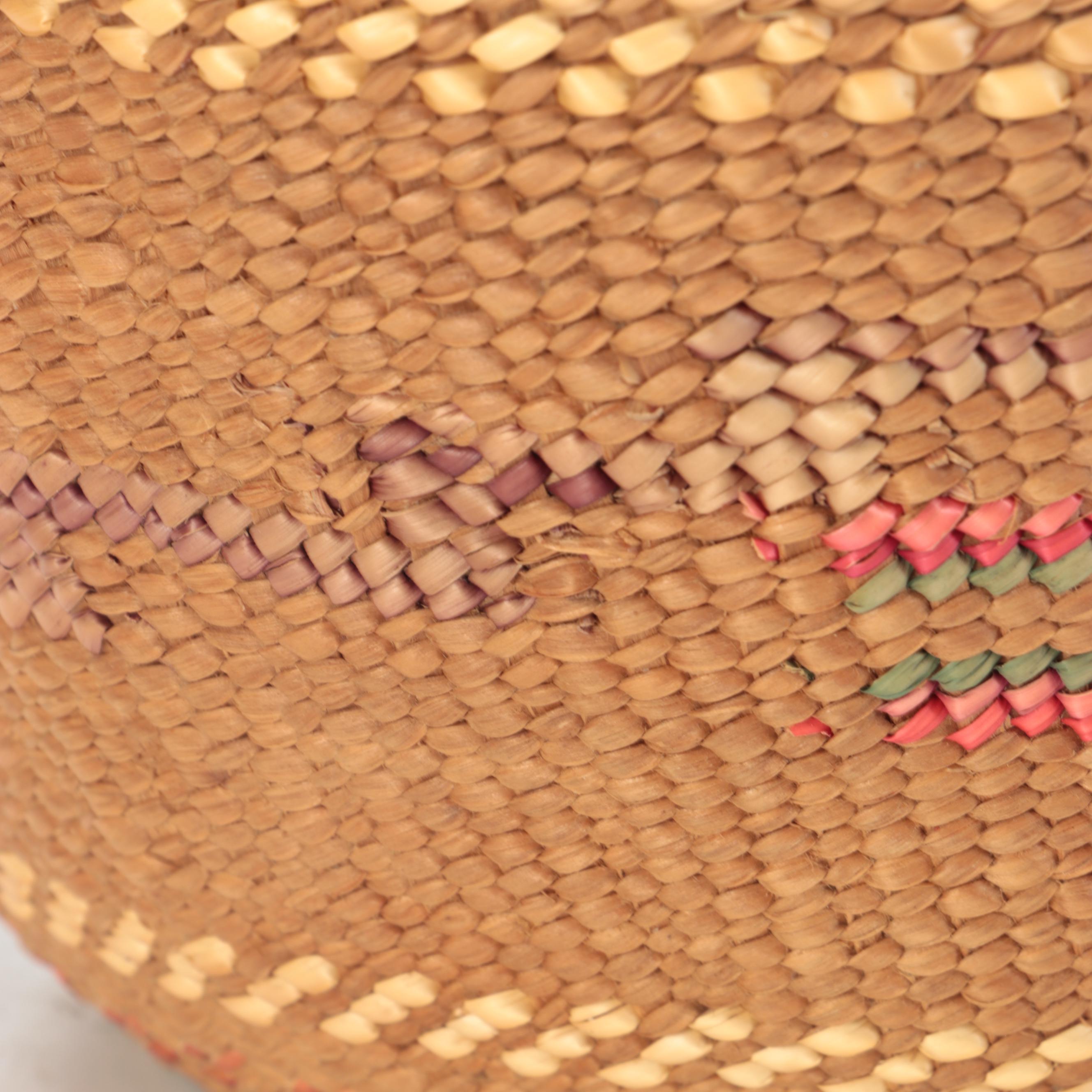 Olympic Peninsula Dyed Beargrass and Spruce Root Quinault Basket, 1920s