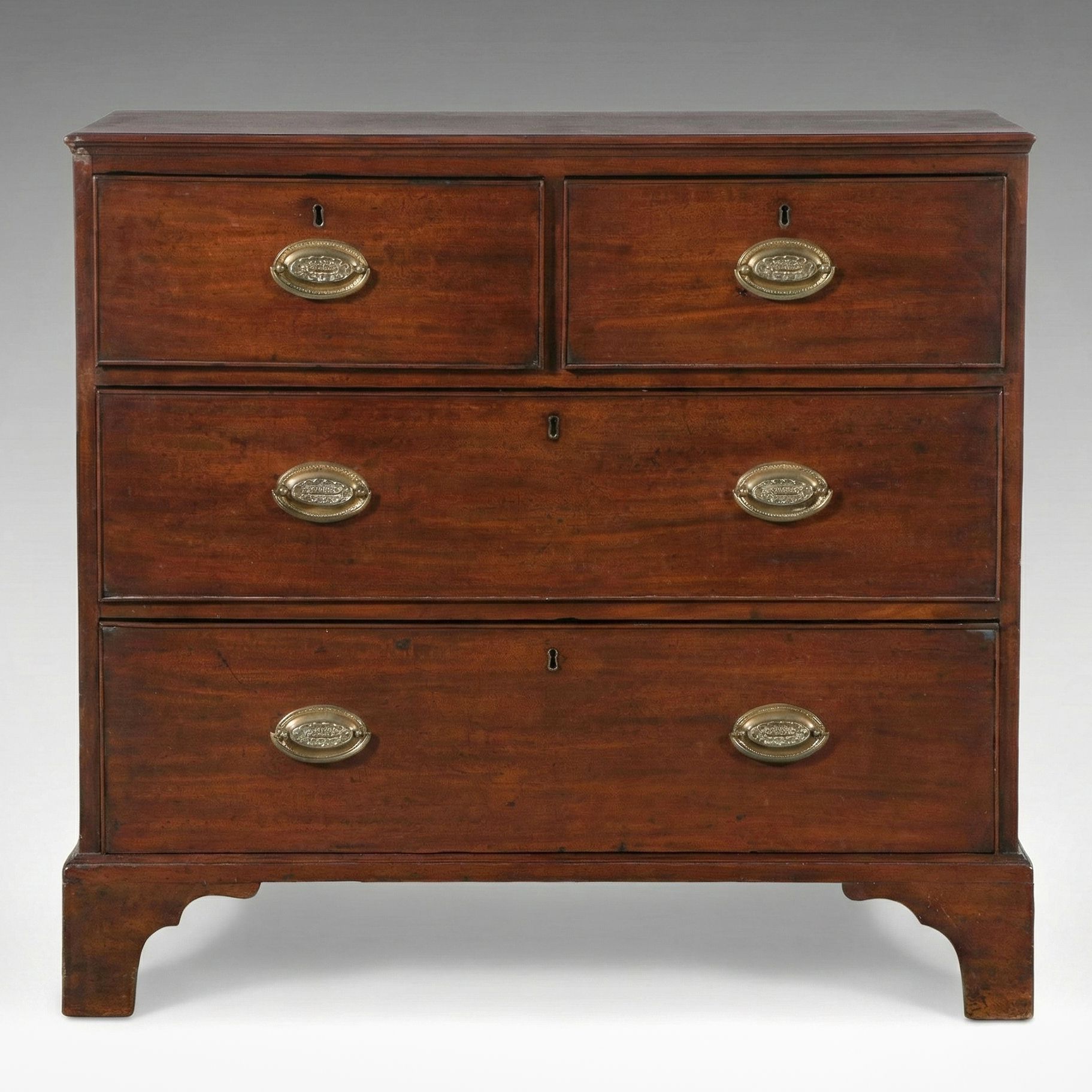 Hepplewhite Style Mahogany Chest of Drawers, Late 18th to Mid-19th Century