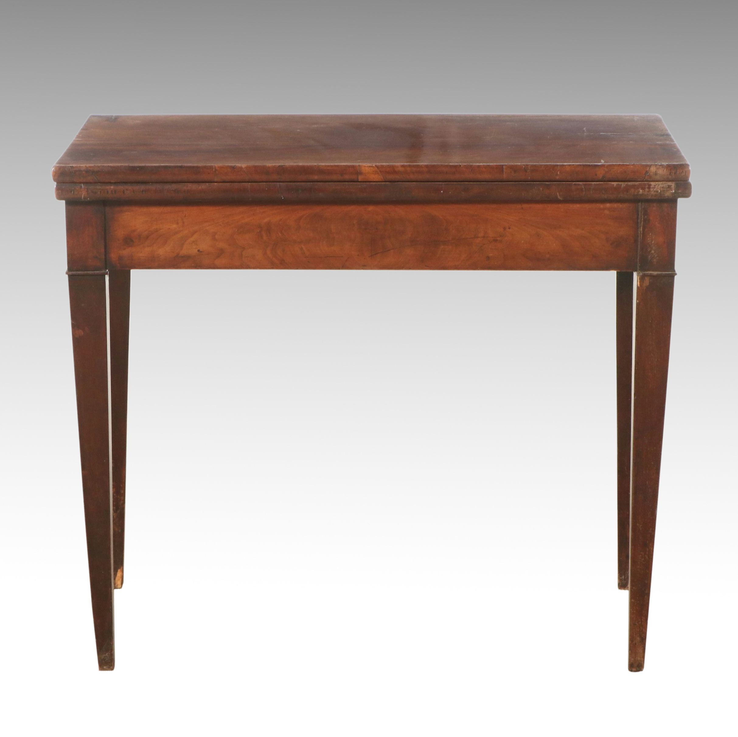 Georgian Sheraton Style Walnut Games Table w/ Felt Top, Late 18th to Mid-19th C.