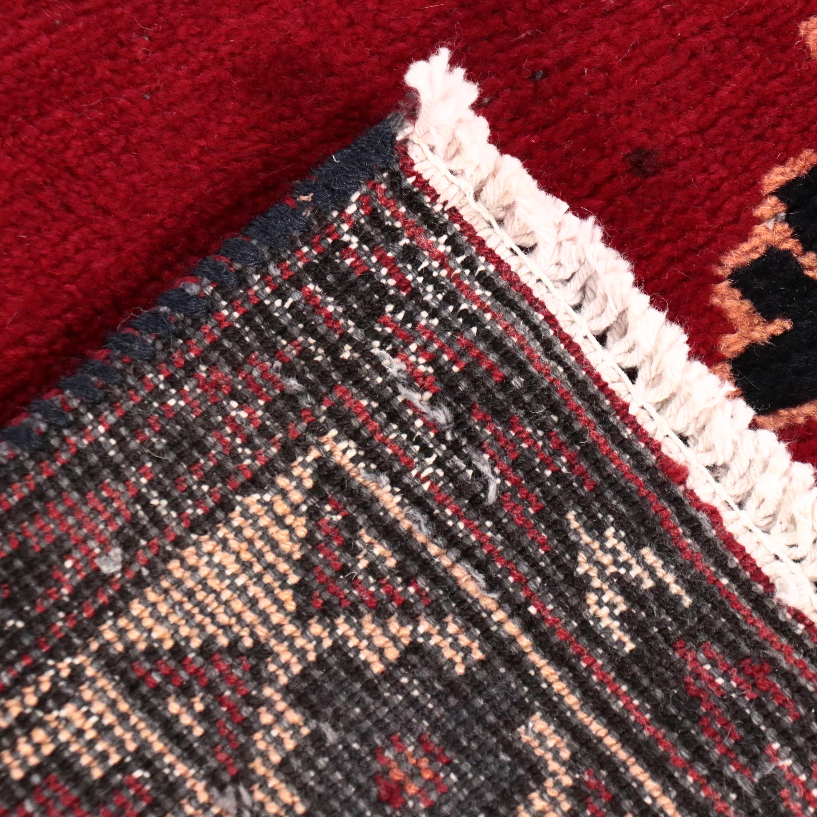 4'5 x 6'10 Hand-Knotted Persian Sarouk Area Rug