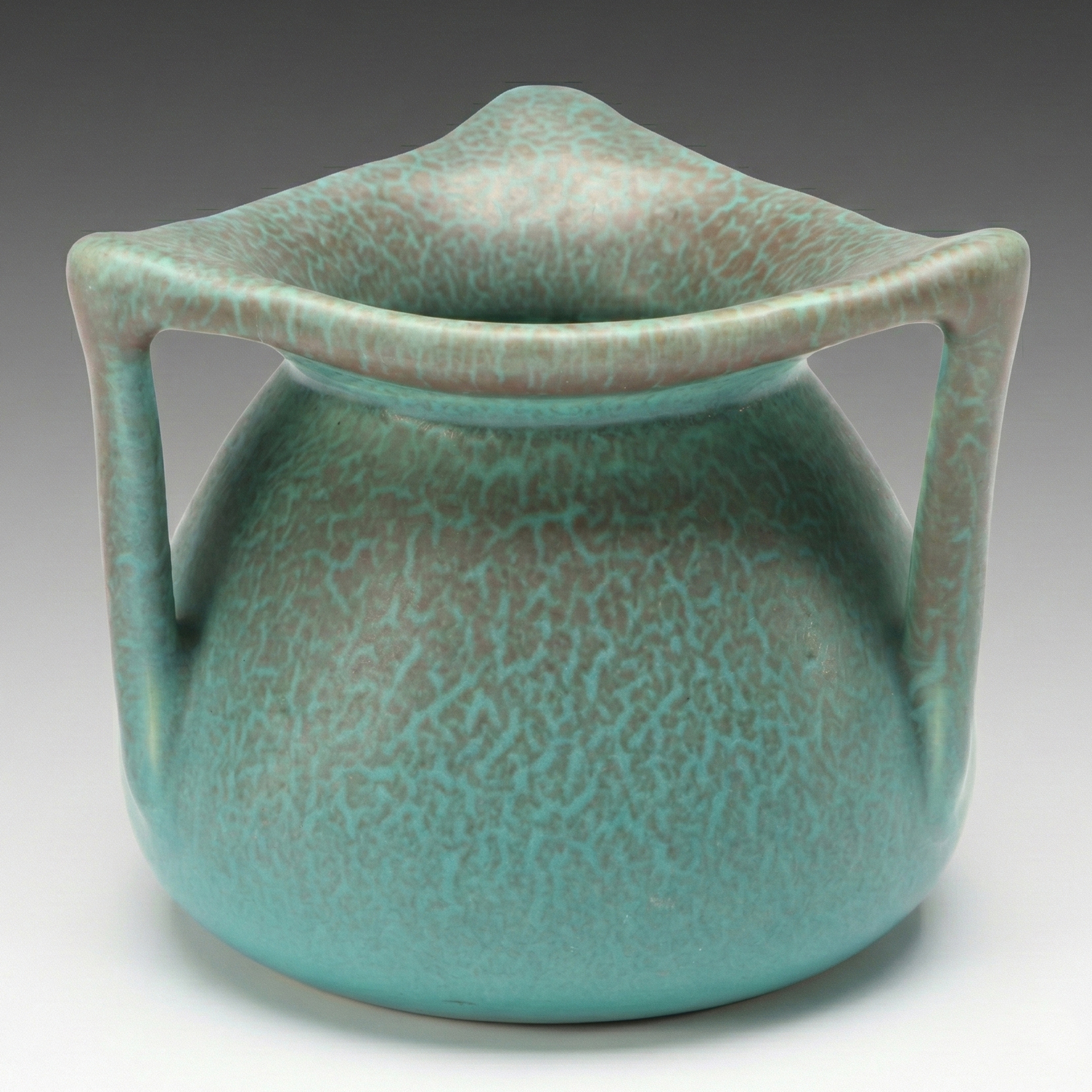 Rookwood Pottery Wax Matte Glaze Production Vase, 1915