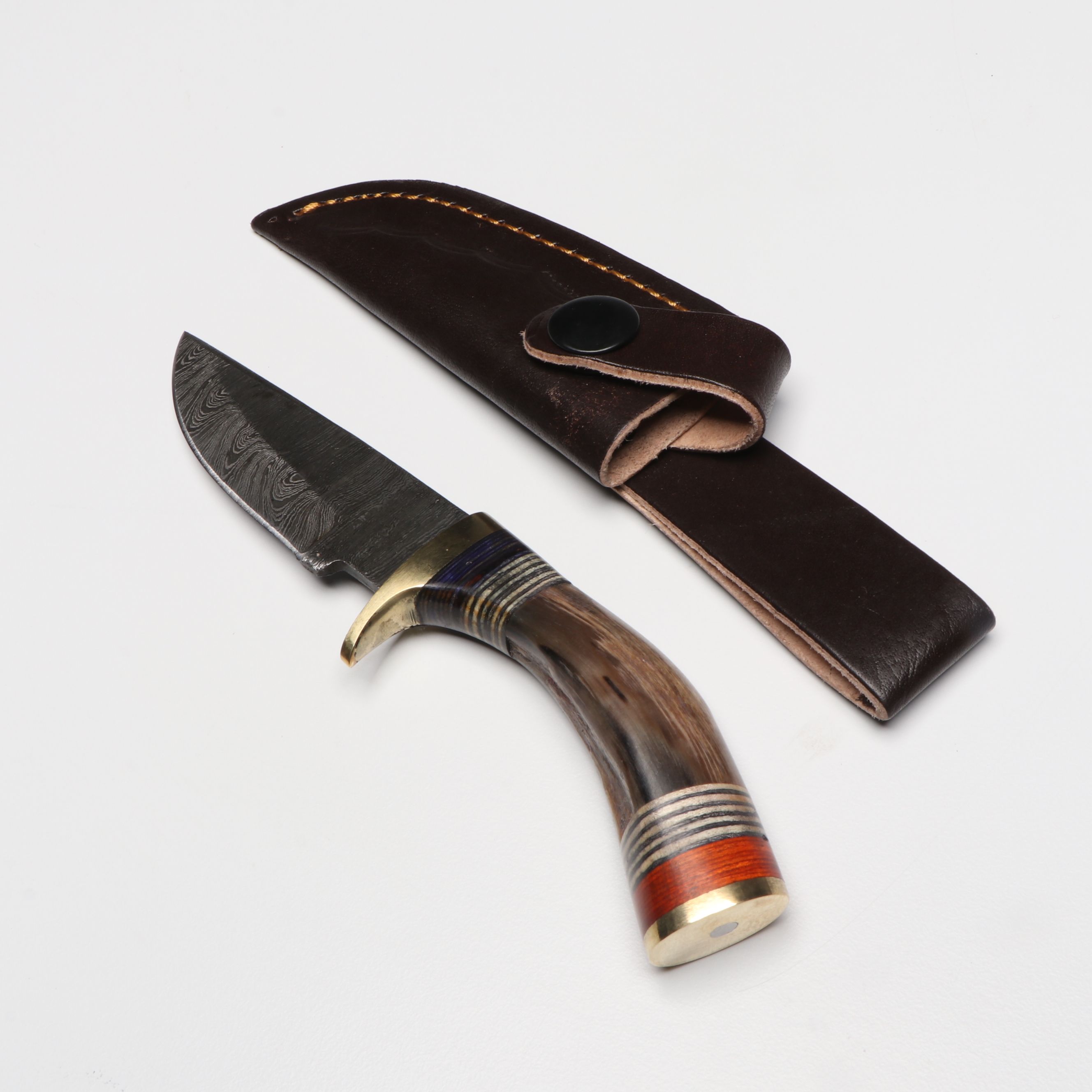 Damascus Steel Skinner Knives in Leather Scabbards