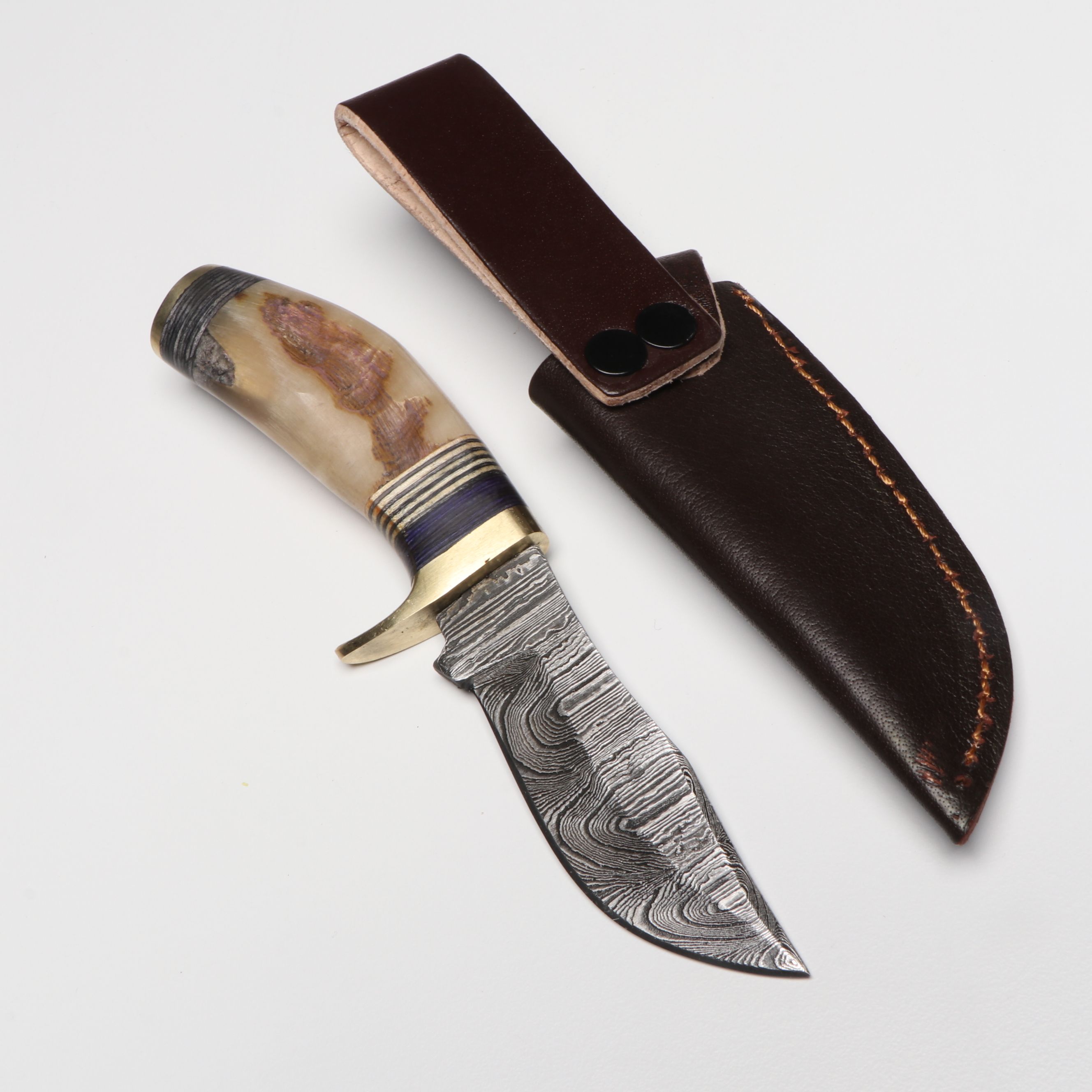 Damascus Steel Skinner Knives in Leather Scabbards