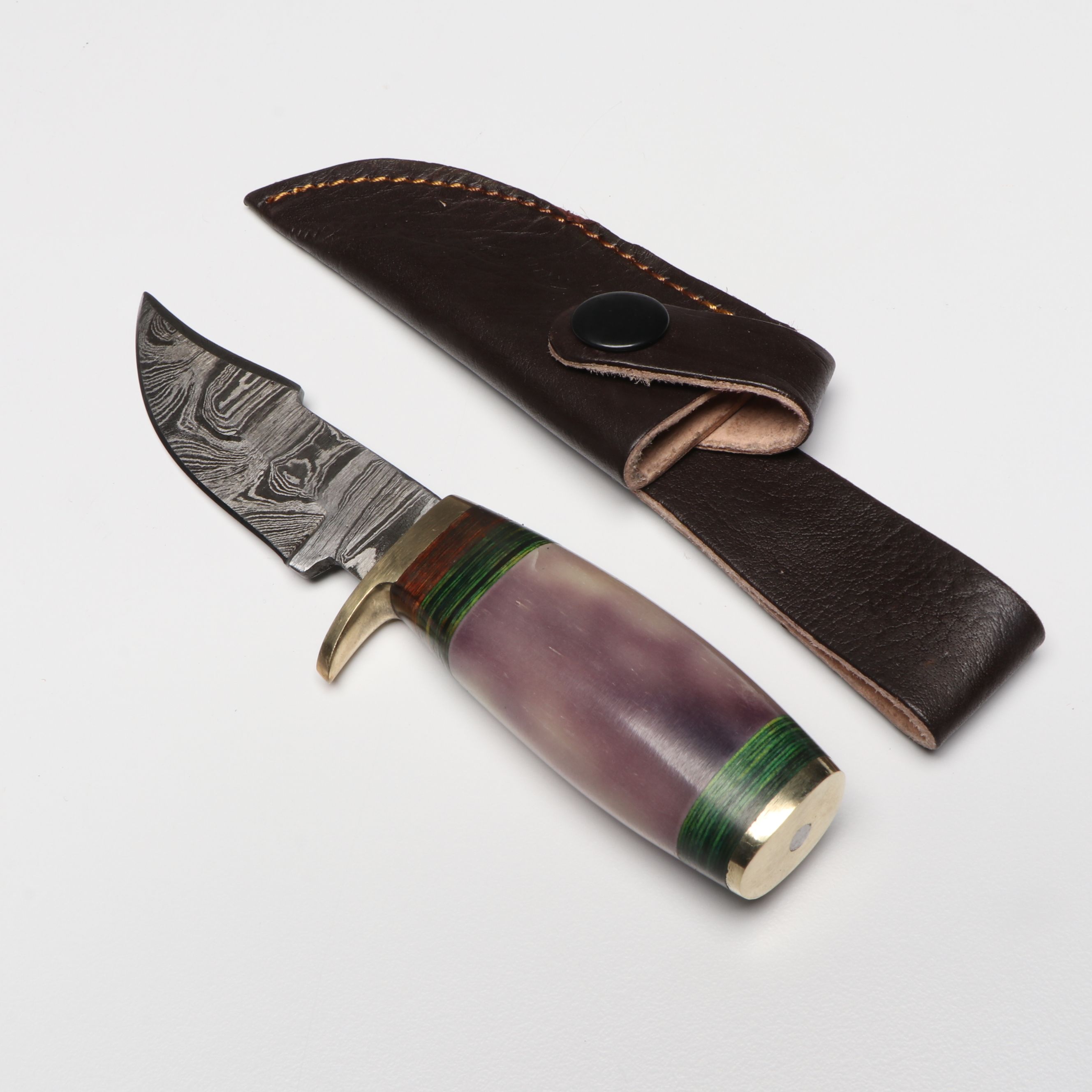 Damascus Steel Skinner Knives in Leather Scabbards