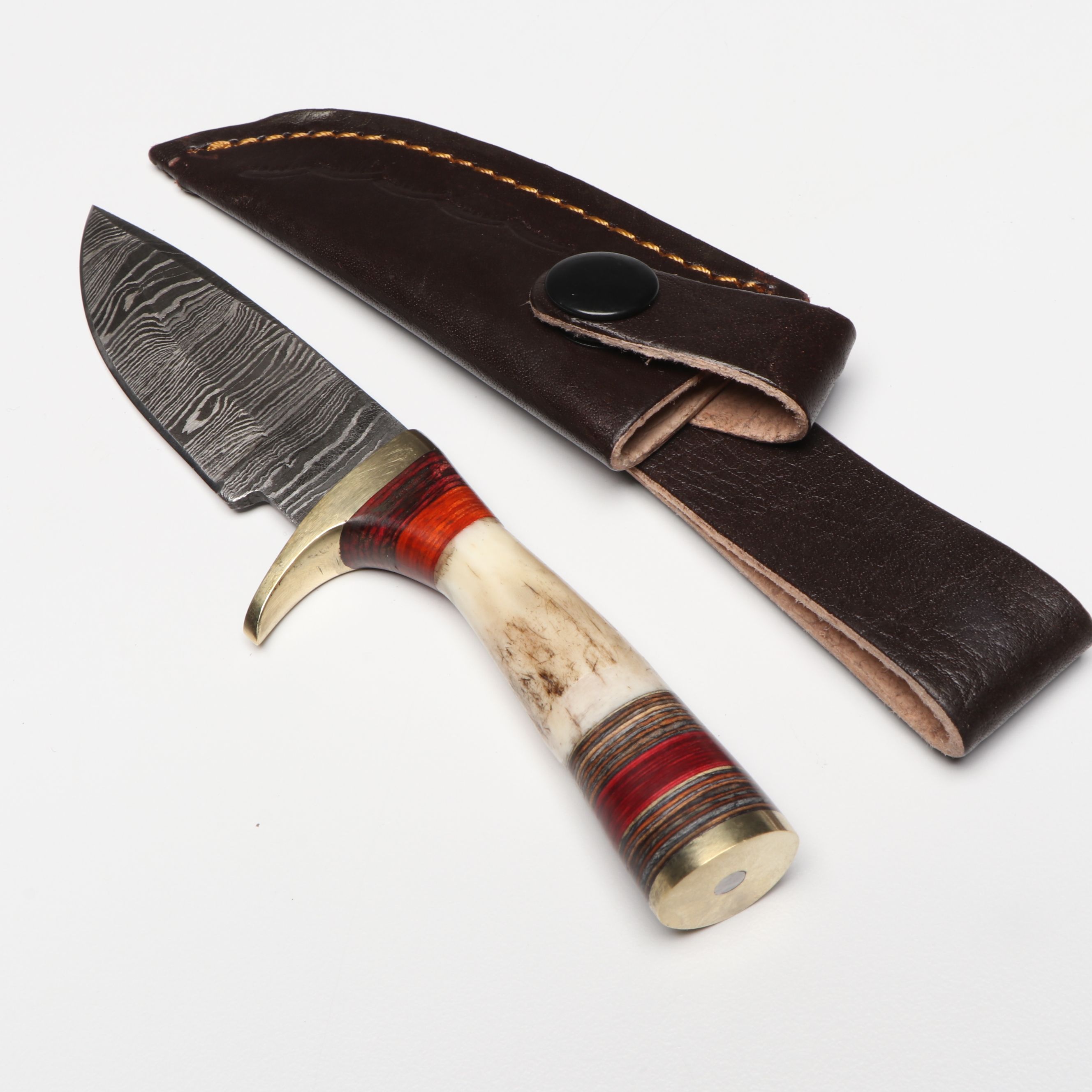 Damascus Steel Skinner Knives in Leather Scabbards