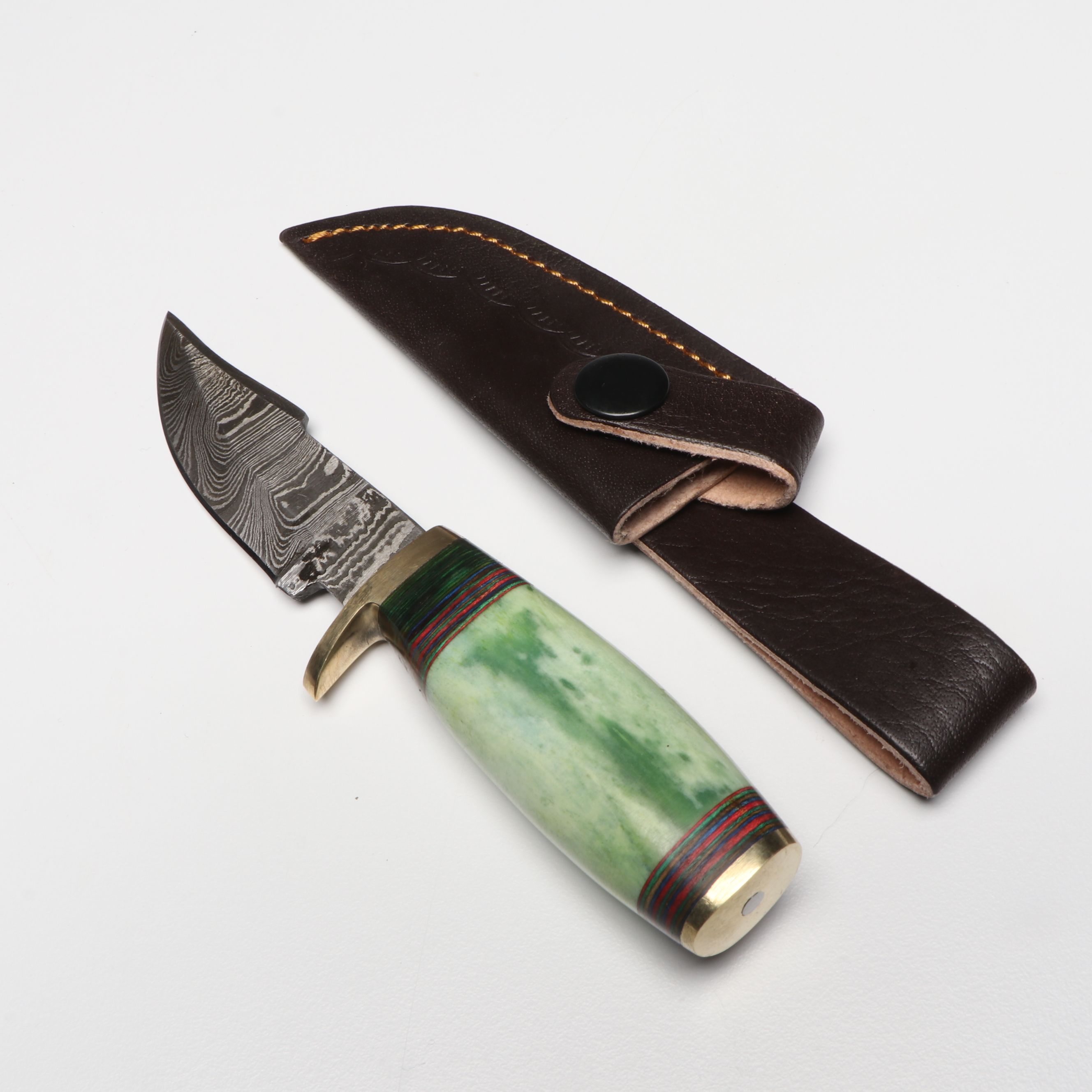 Damascus Steel Skinner Knives in Leather Scabbards