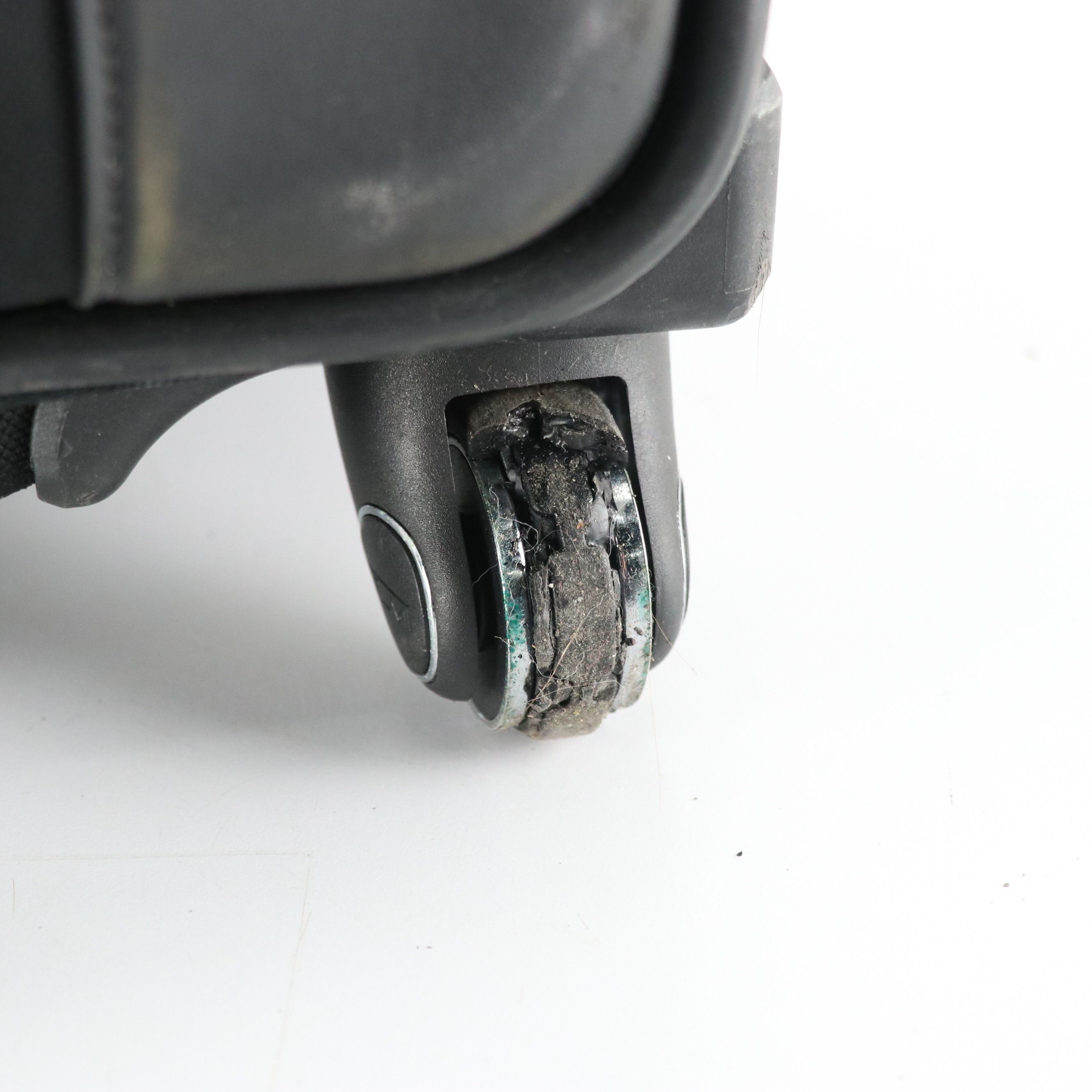 Tumi Arrivé Extended Trip Packing Case with More Tumi Luggage