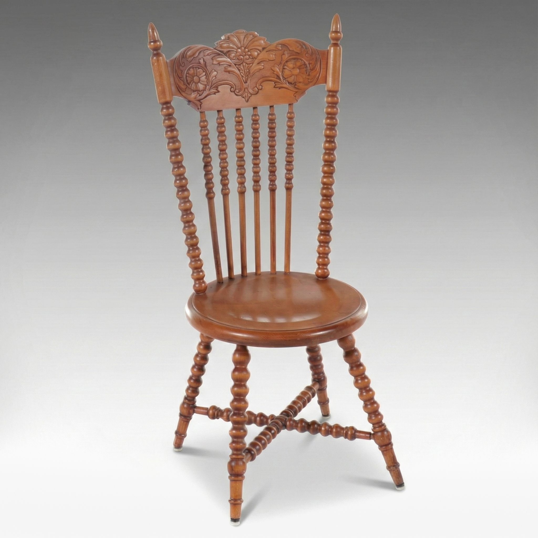 American Colonial Style Birch Pressed-Back Chair