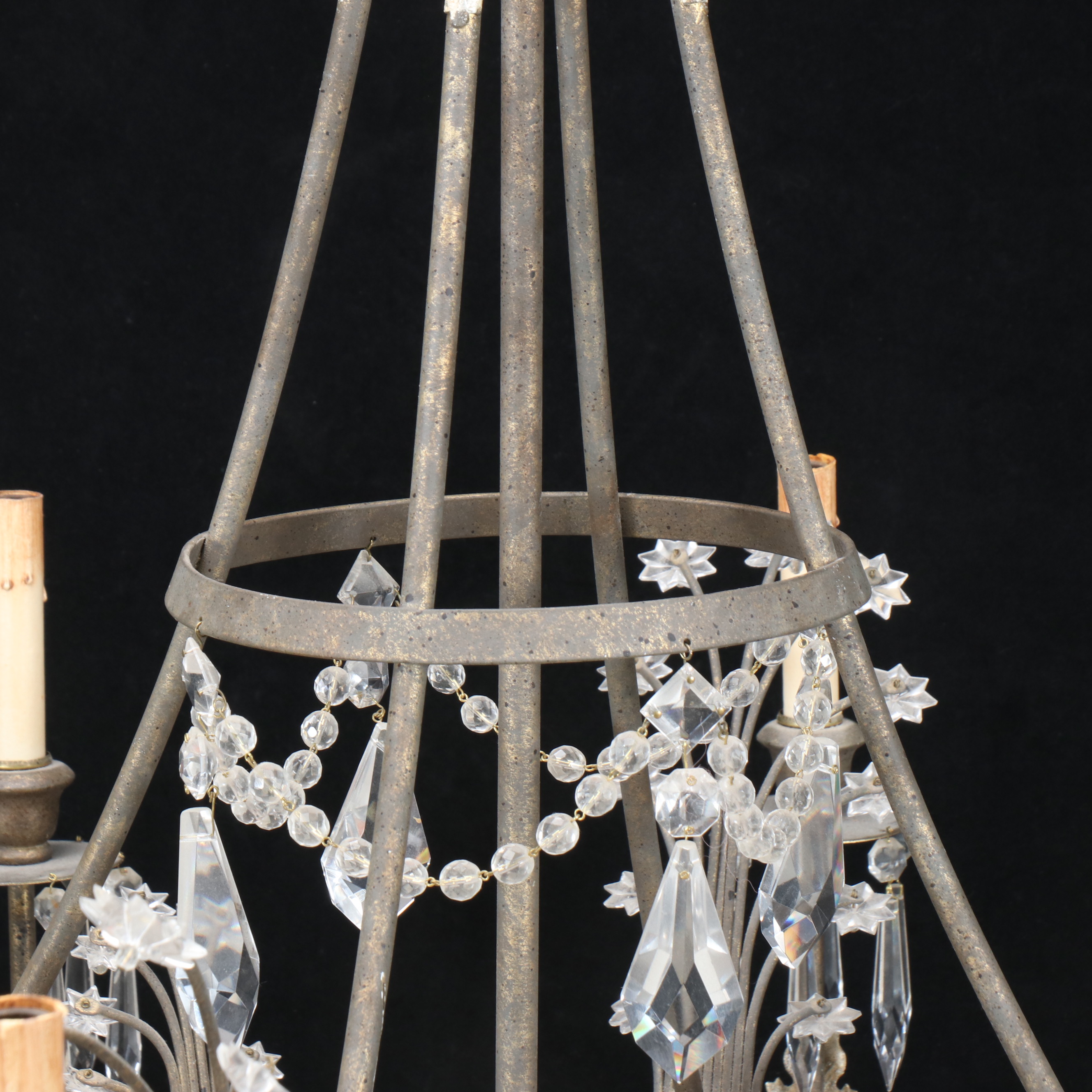 Niermann Weeks "Swedish" for Currey & Co. Cascading Glass Eight-Arm Chandelier