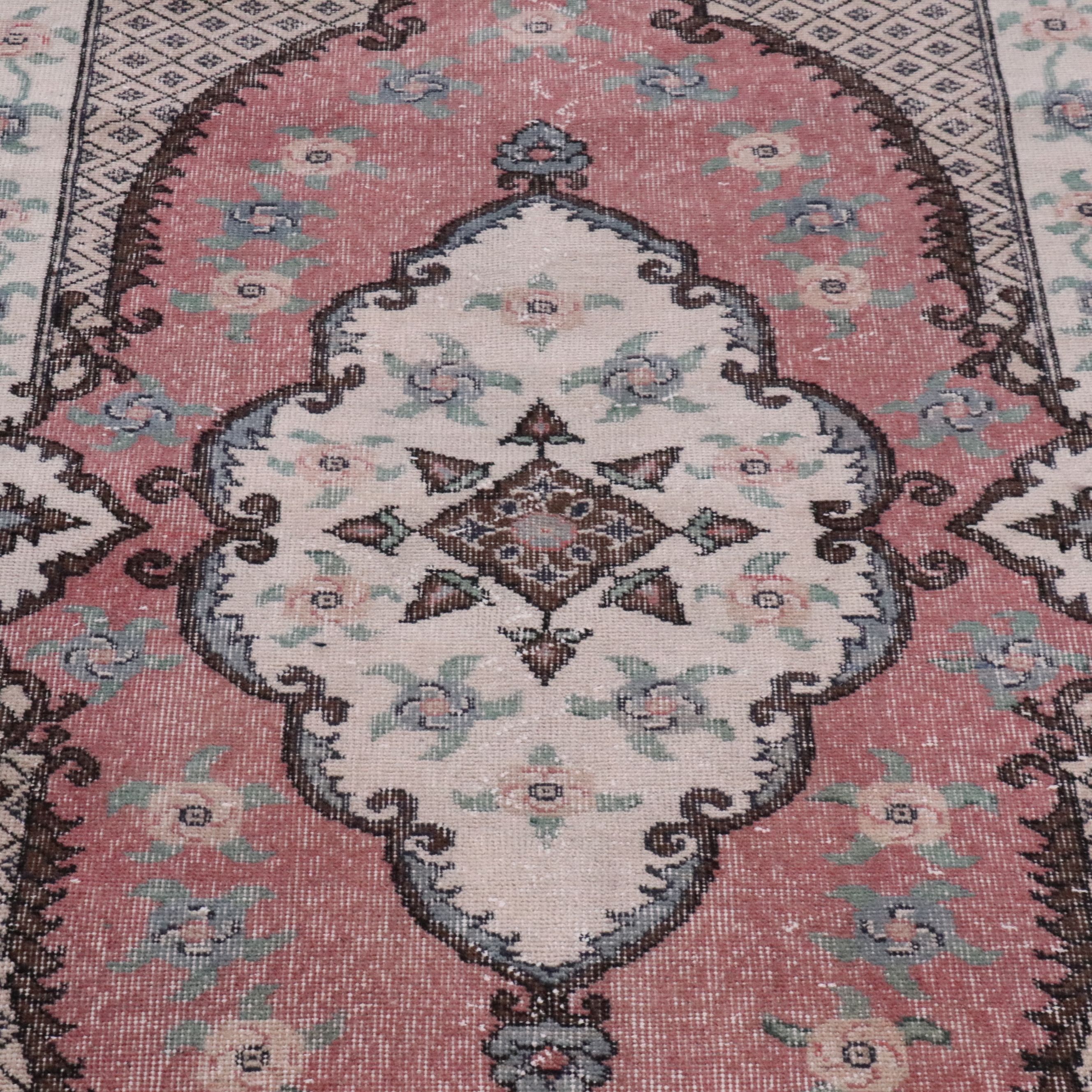4'1 x 7'7 Hand-Knotted Persian Kerman Style Area Rug