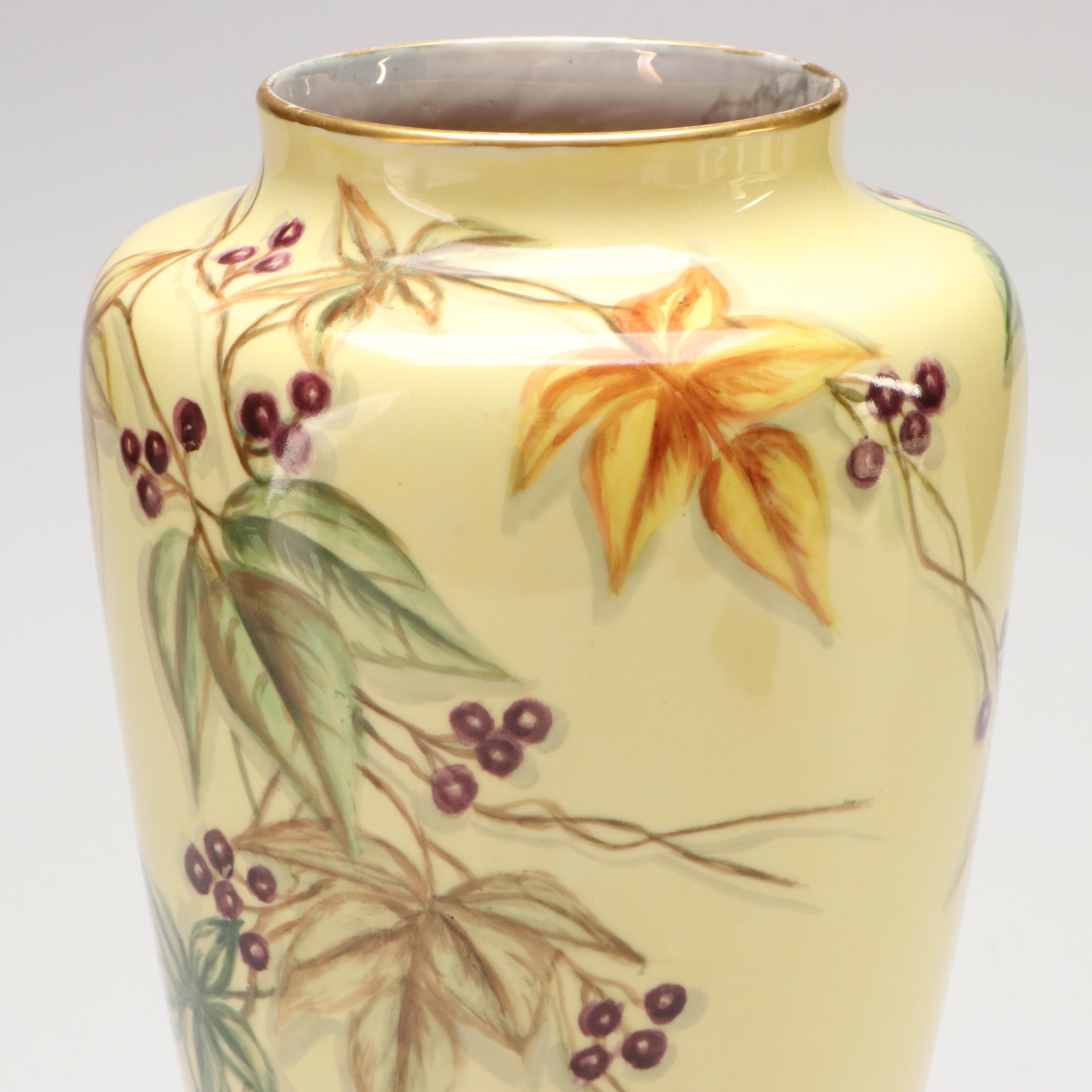 Willets American Belleek Ceramic Vase, Early 20th Century