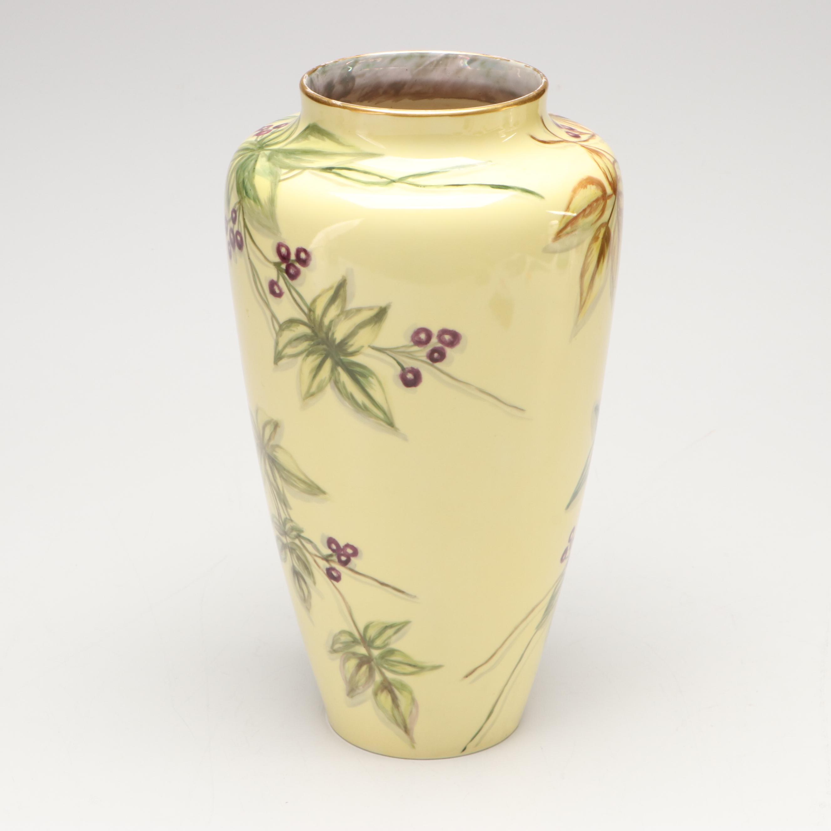 Willets American Belleek Ceramic Vase, Early 20th Century