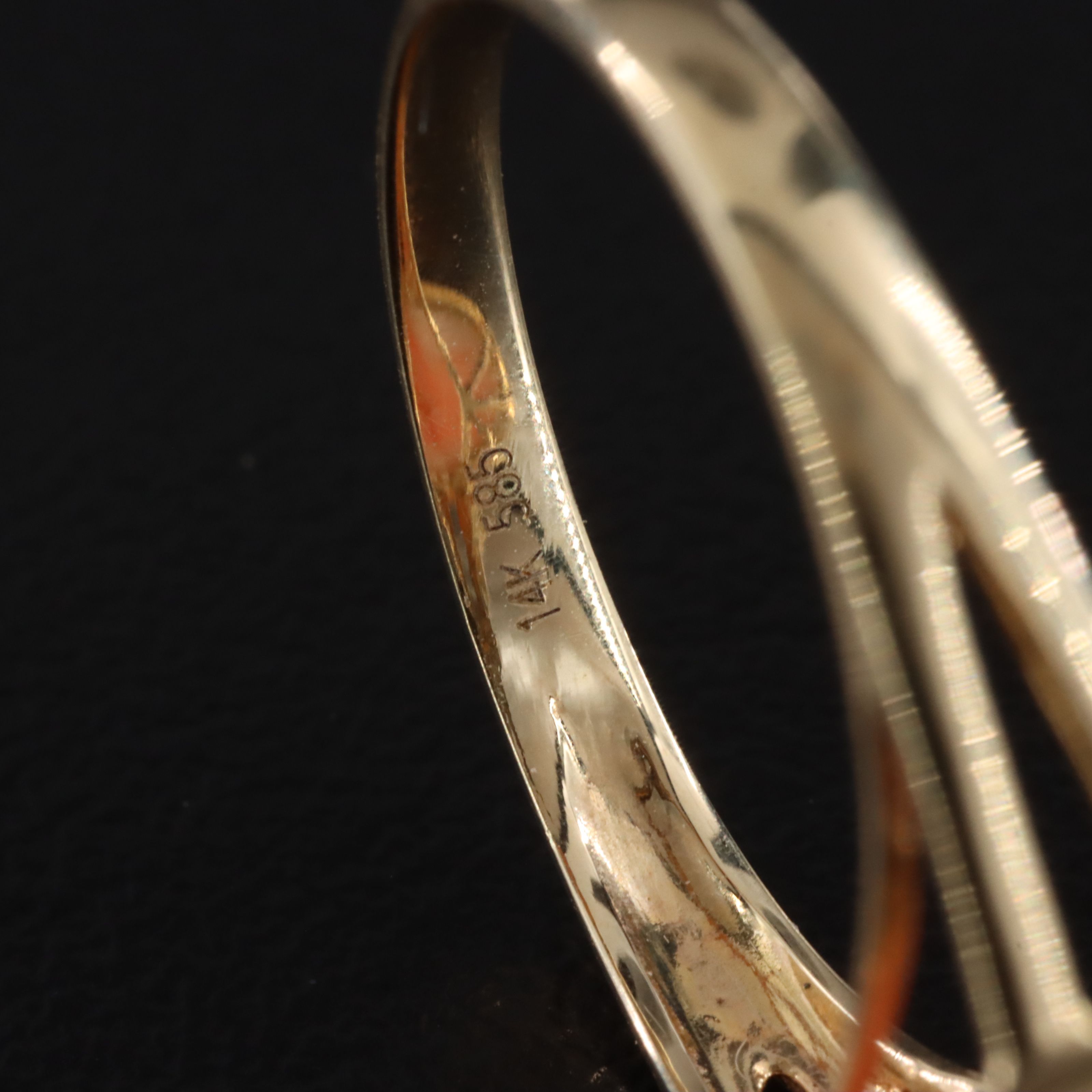 14K Coral Ring