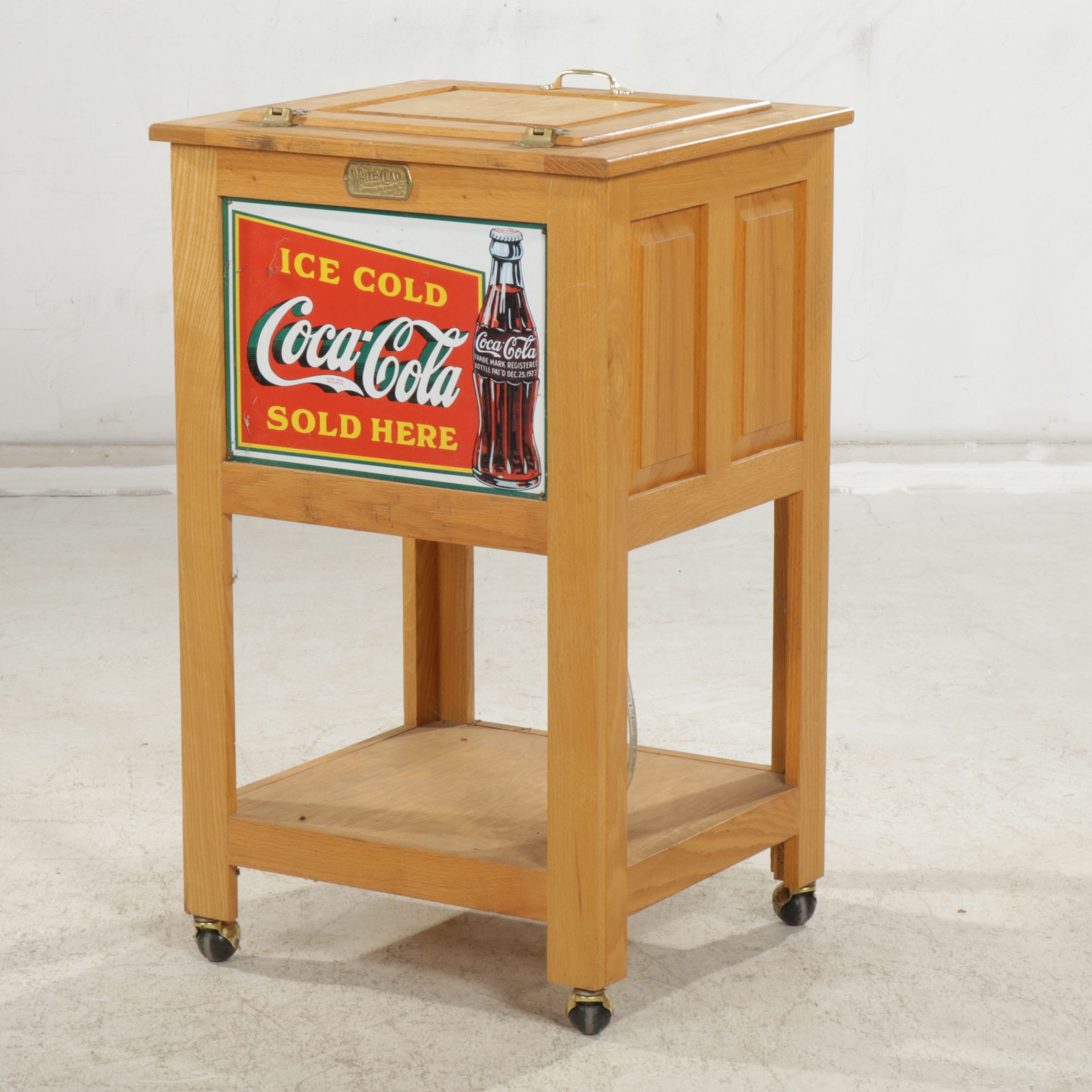 Simmons Hardware "White Clad" Oak Coca-Cola Cooler
