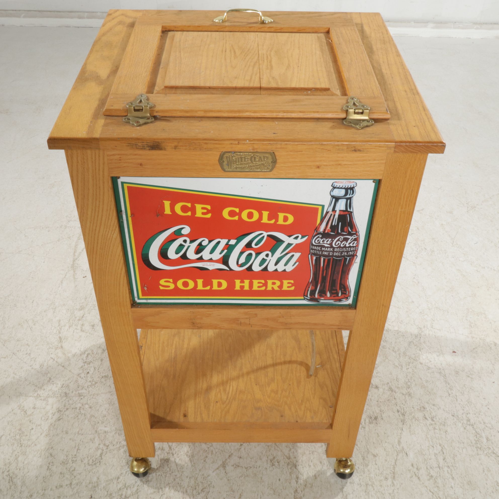 Simmons Hardware "White Clad" Oak Coca-Cola Cooler