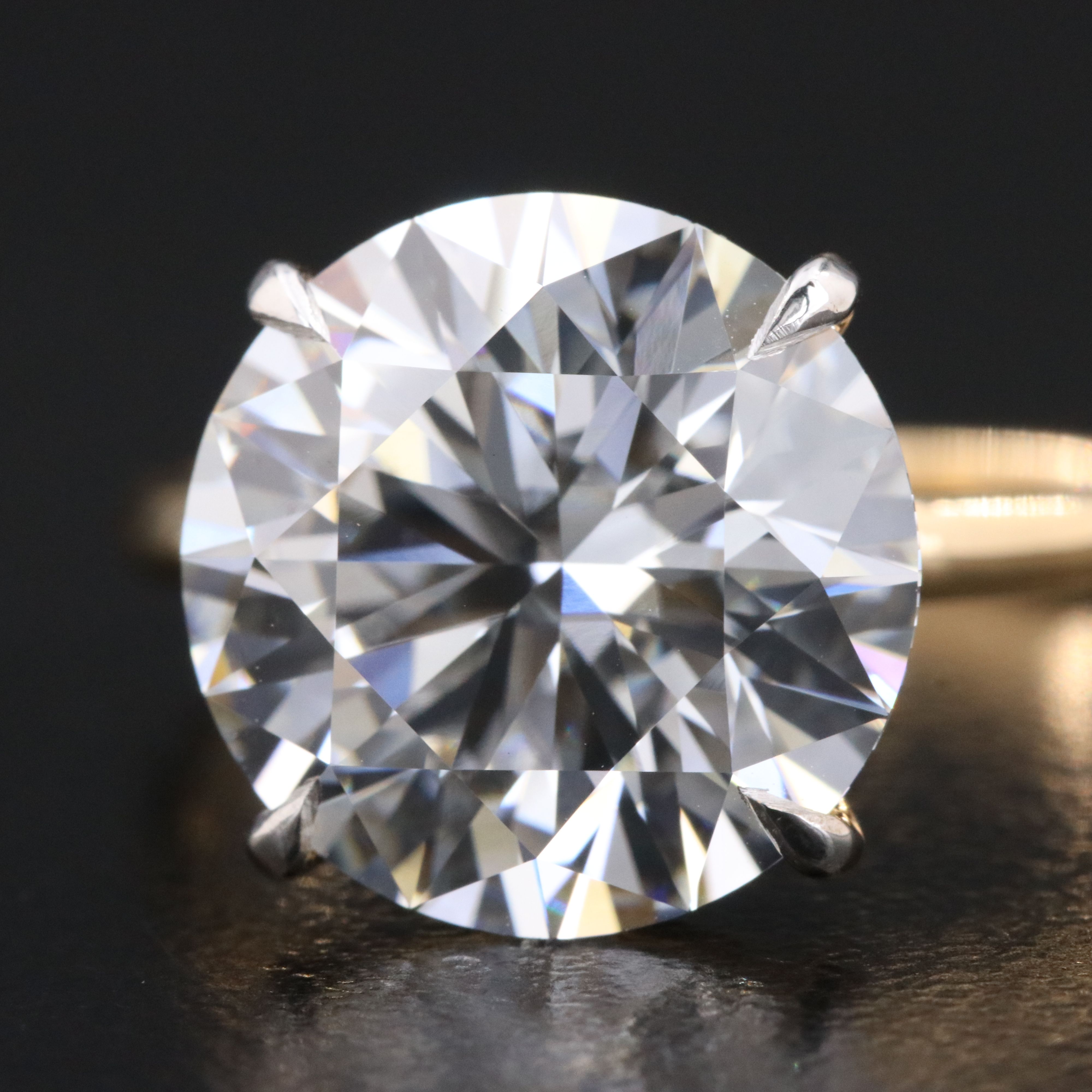 18K 6.18 CT Lab Grown Diamond Solitaire Ring with IGI Report