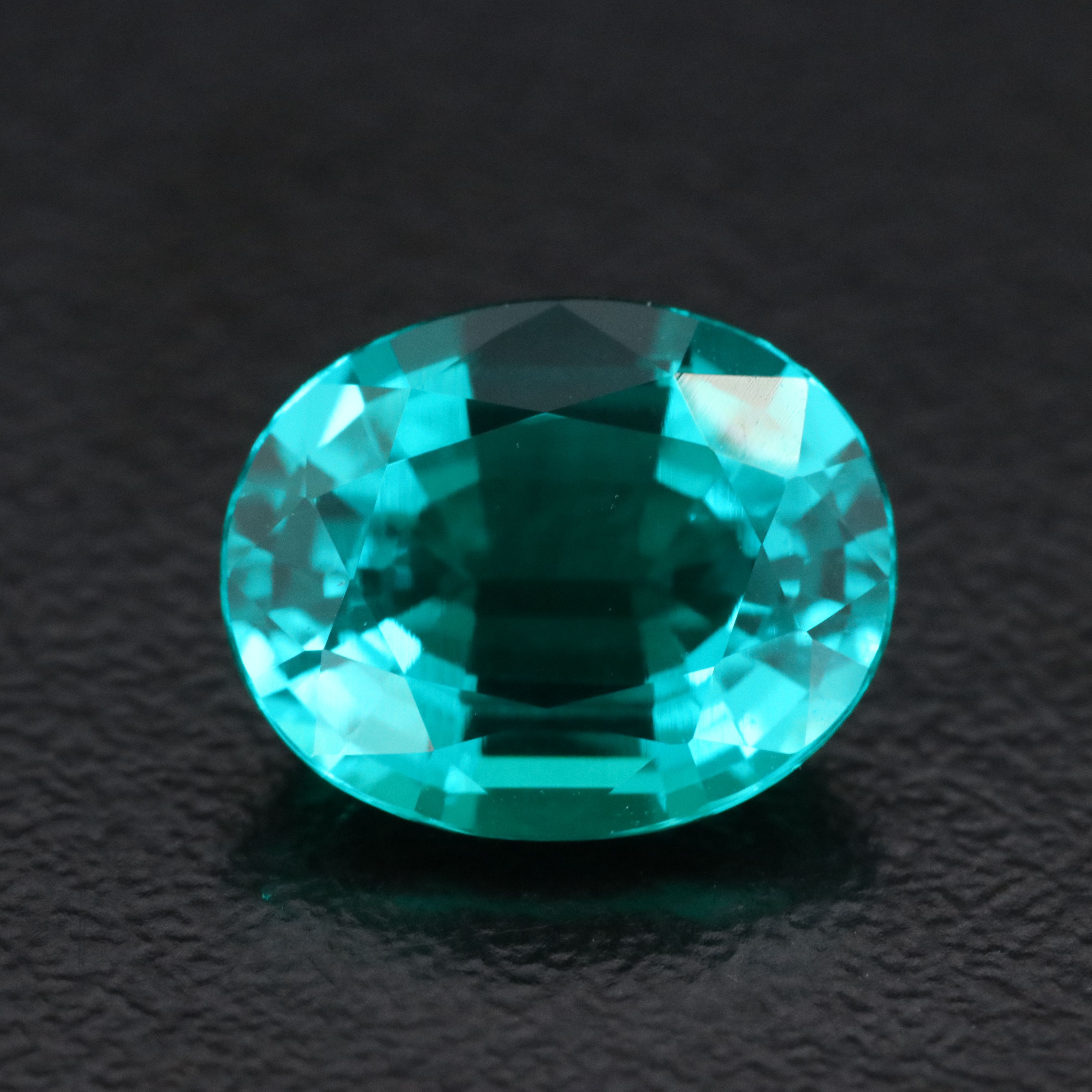 Loose 3.55 CT Lab Grown Emerald