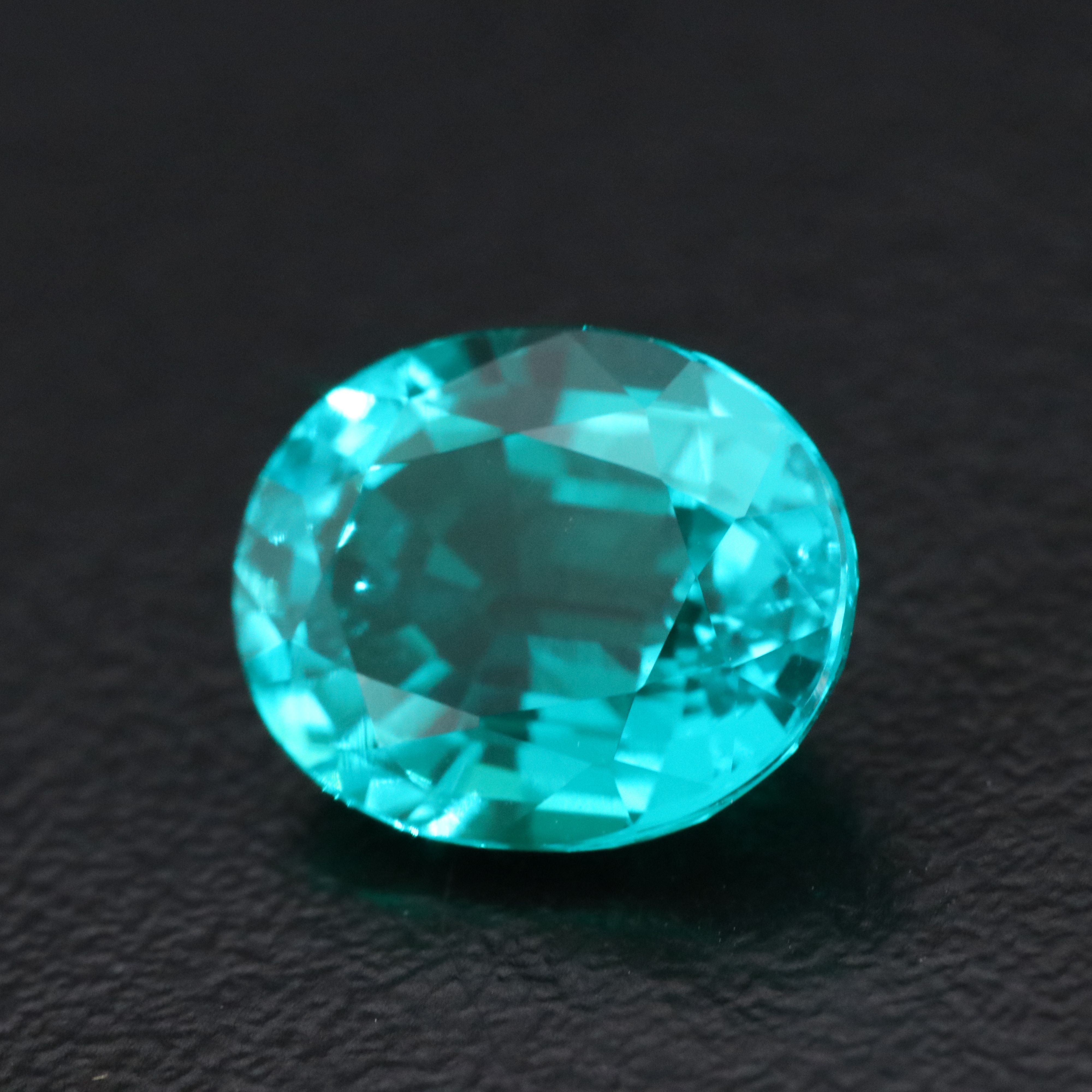 Loose 3.55 CT Lab Grown Emerald