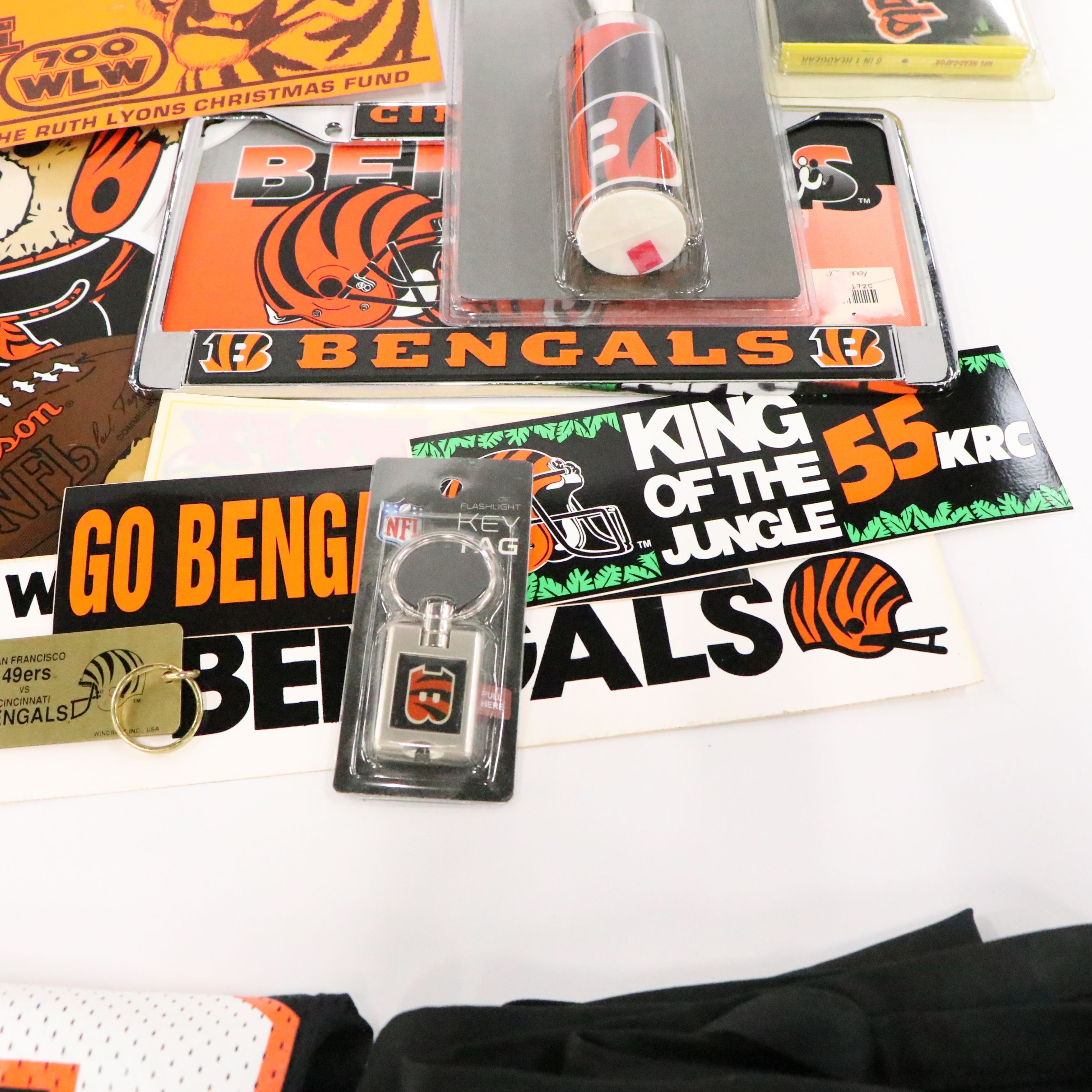 Cincinnati Bengals Car Accessories, Carl Pickens Jersey and More Memorabilia