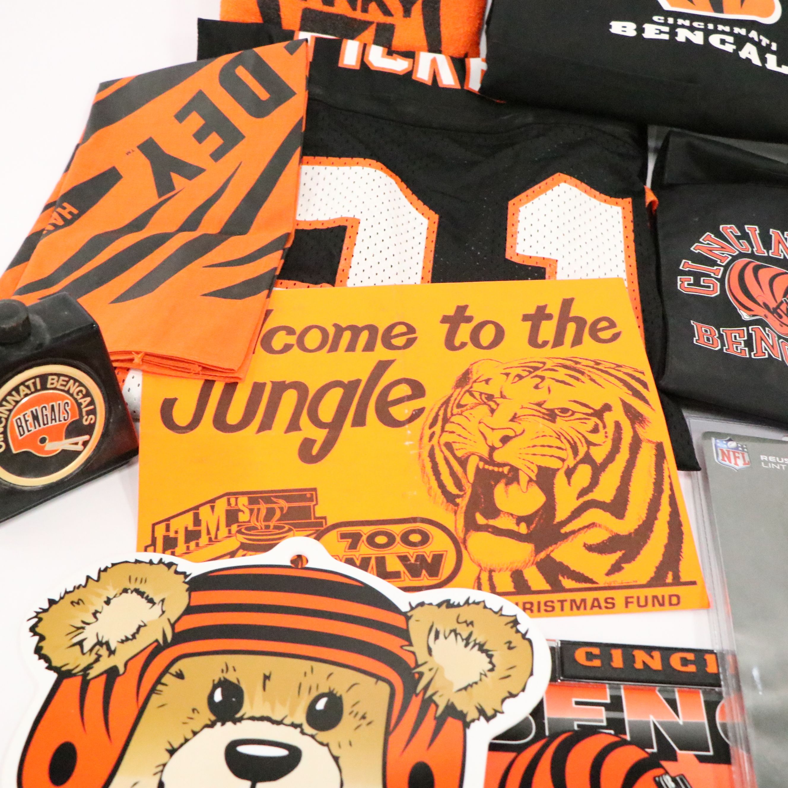 Cincinnati Bengals Car Accessories, Carl Pickens Jersey and More Memorabilia