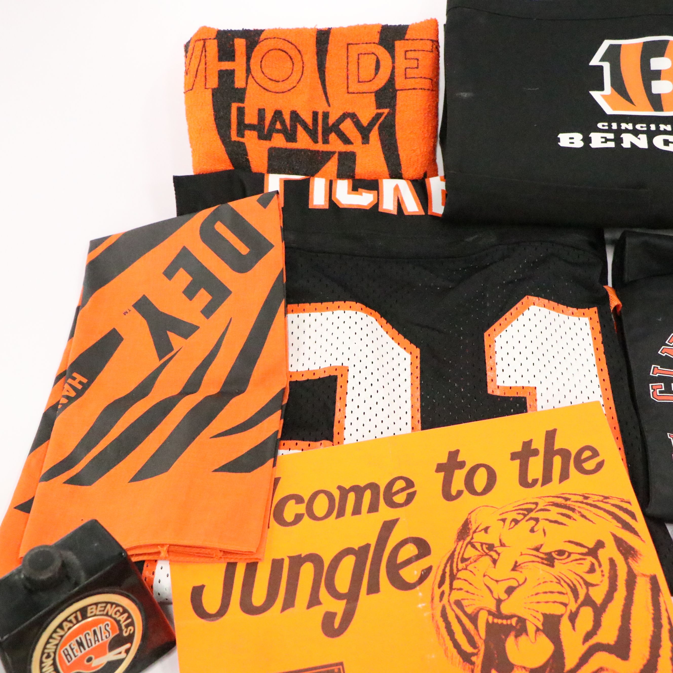 Cincinnati Bengals Car Accessories, Carl Pickens Jersey and More Memorabilia