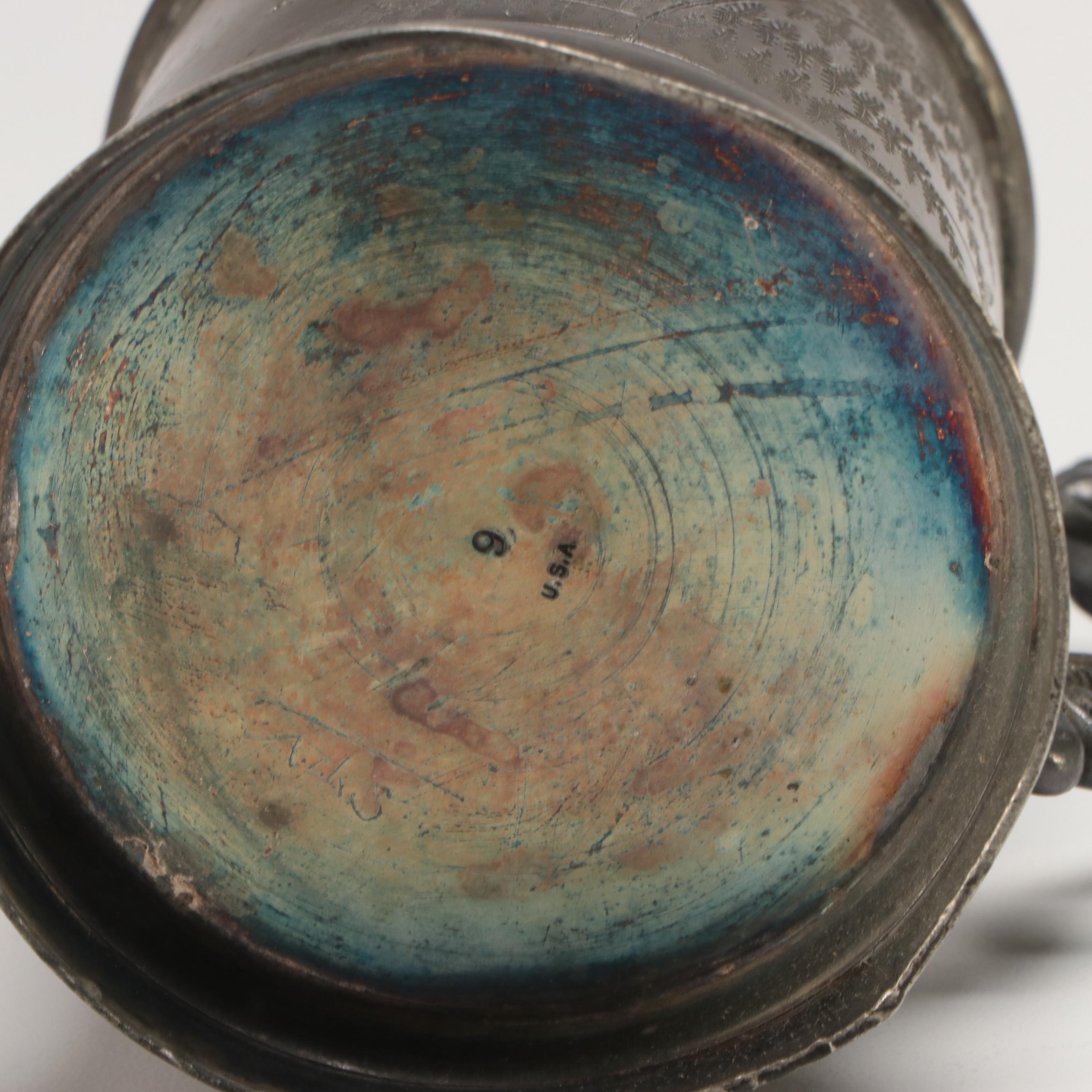 Baroque Metal Desk Clock with Vanity Mirror and More Décor