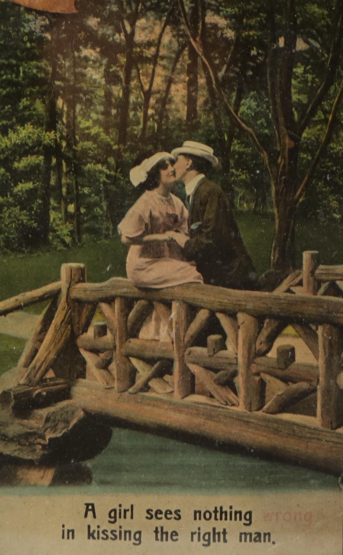 Baroque Metal Desk Clock with Vanity Mirror and More Décor