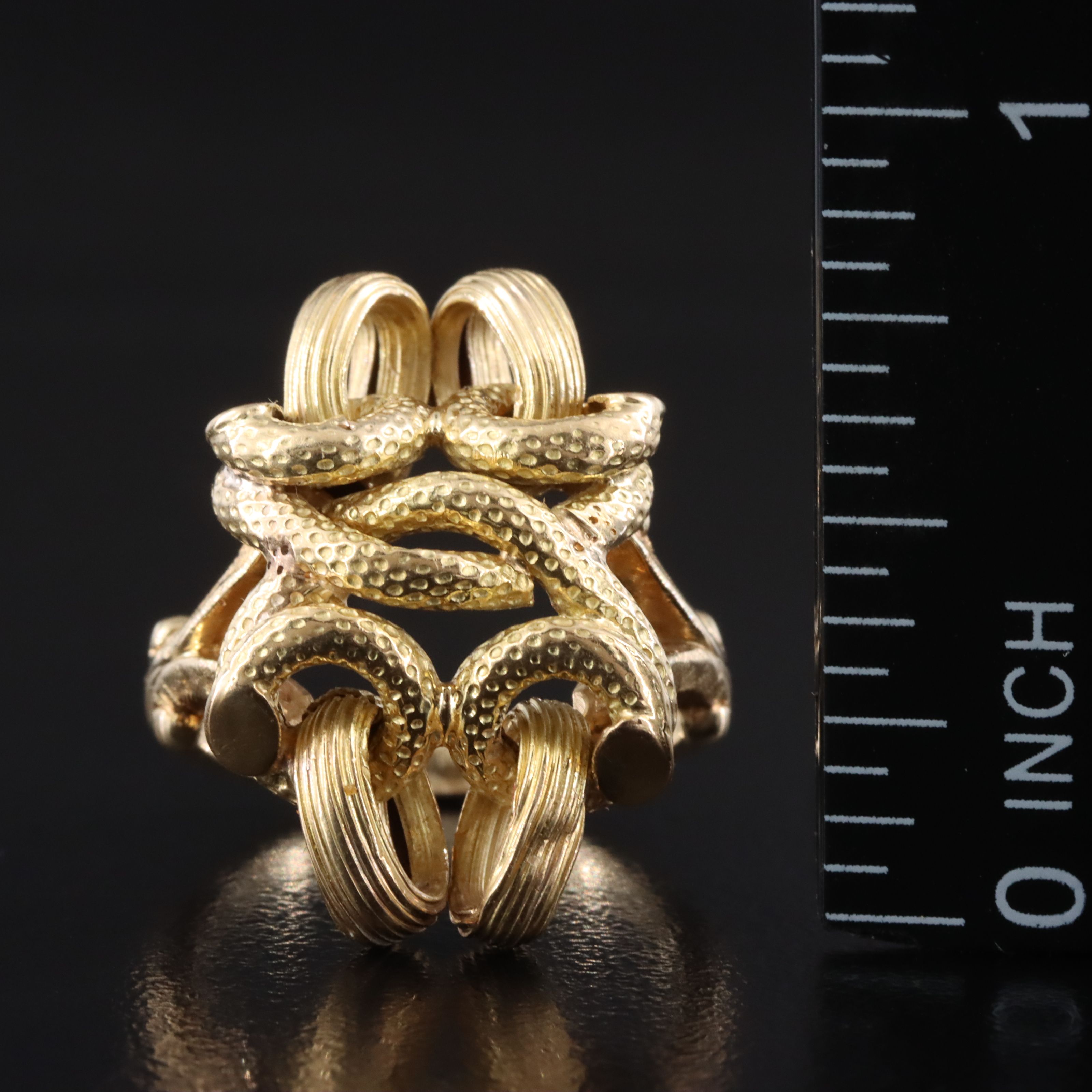 18K and 14K Knot Ring with Fluted Details