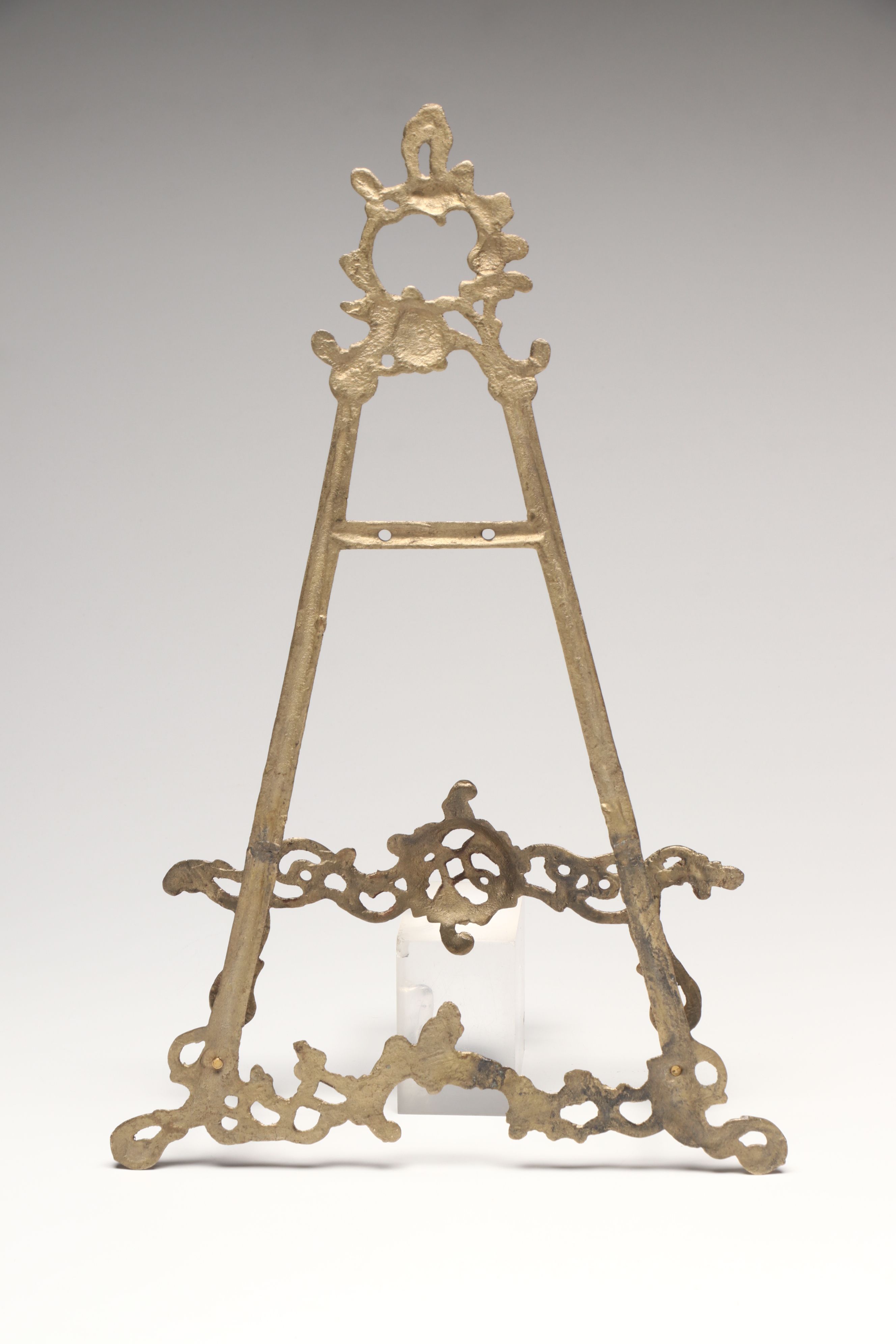 Pitman-Dreitzer Brass Finish Plant Stand and More Table Accessories