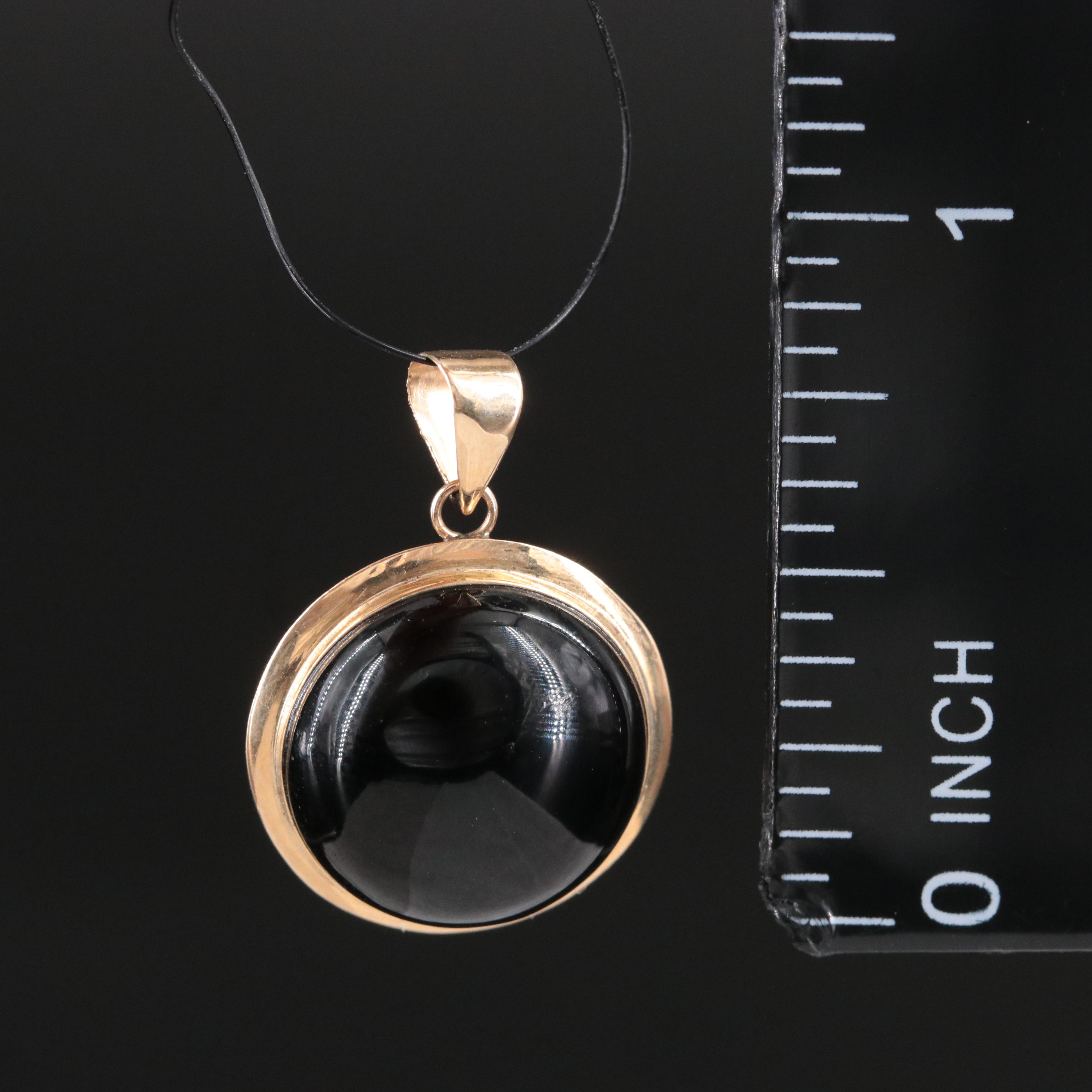 14K Black Onyx Pendant