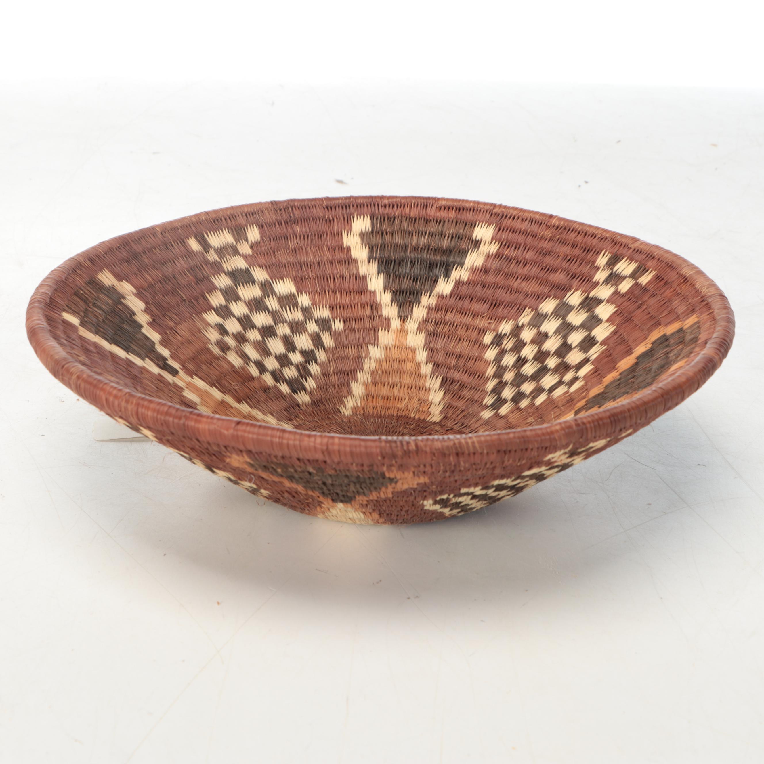 Botswanan Artisan Crafted Mokolwane Palm Baskets