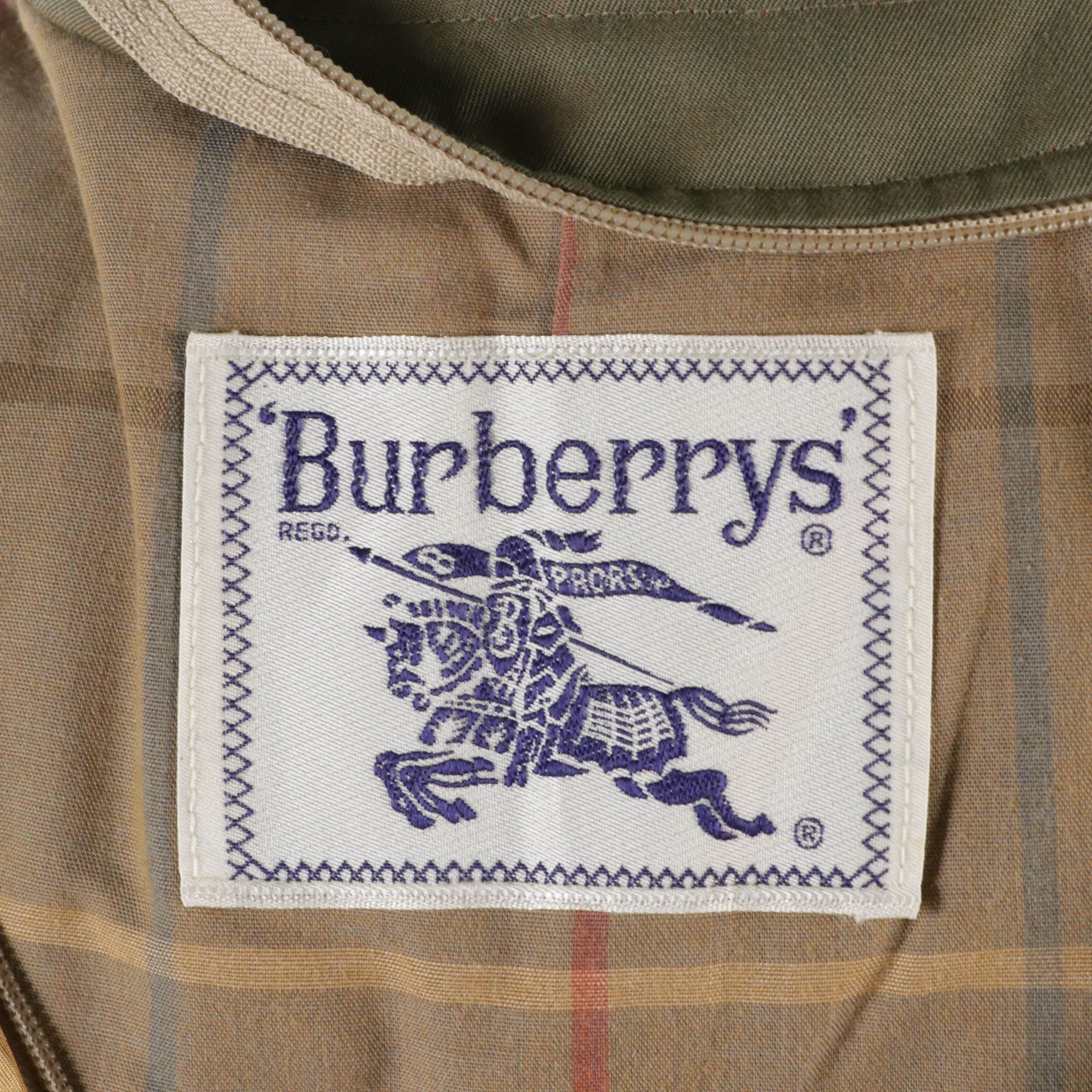Burberrys Single-Breasted Trench Coat in Iridescent Gabardine with Wool Liner