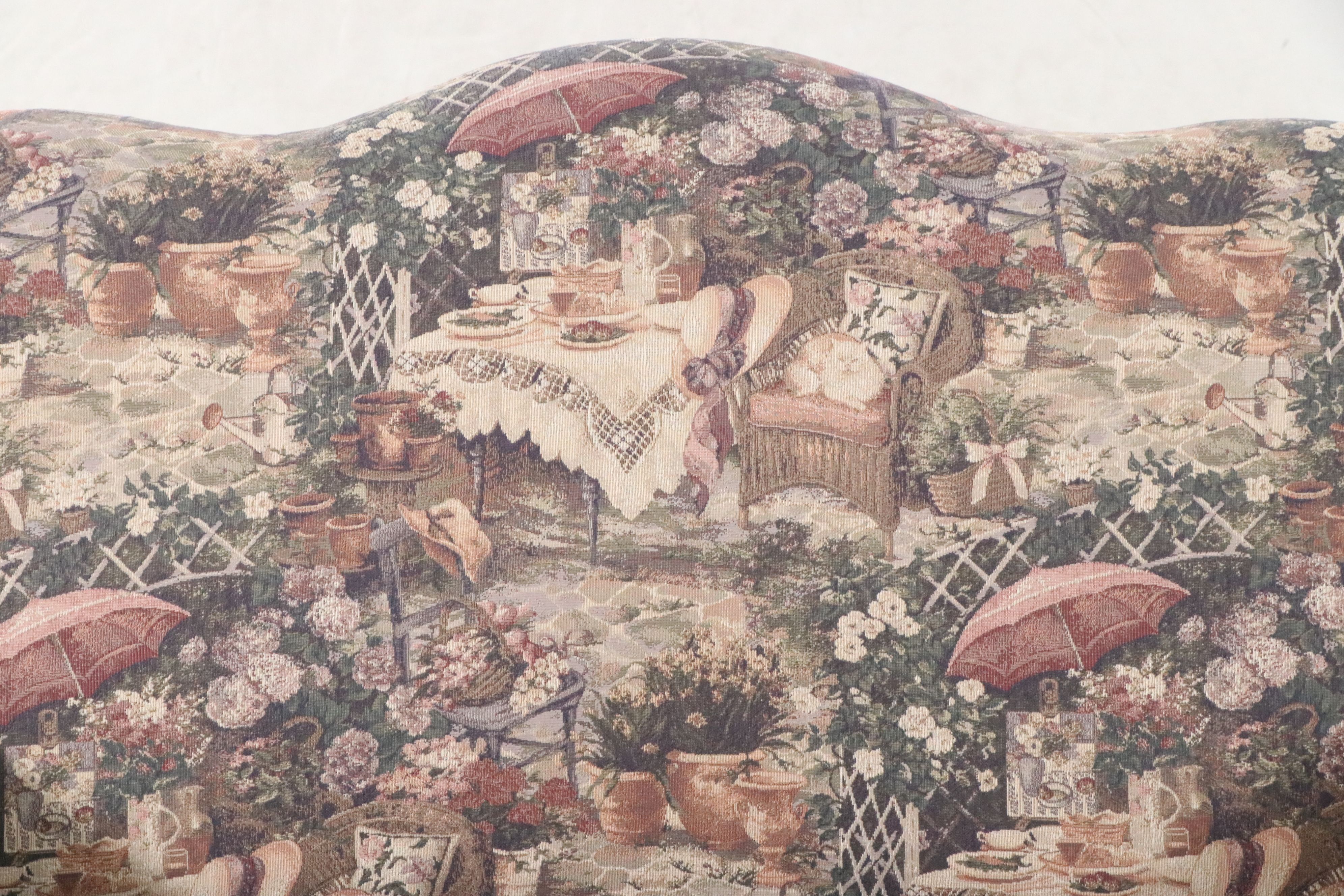 Pembrook Corp. Queen Anne Style Upholstered Loveseat