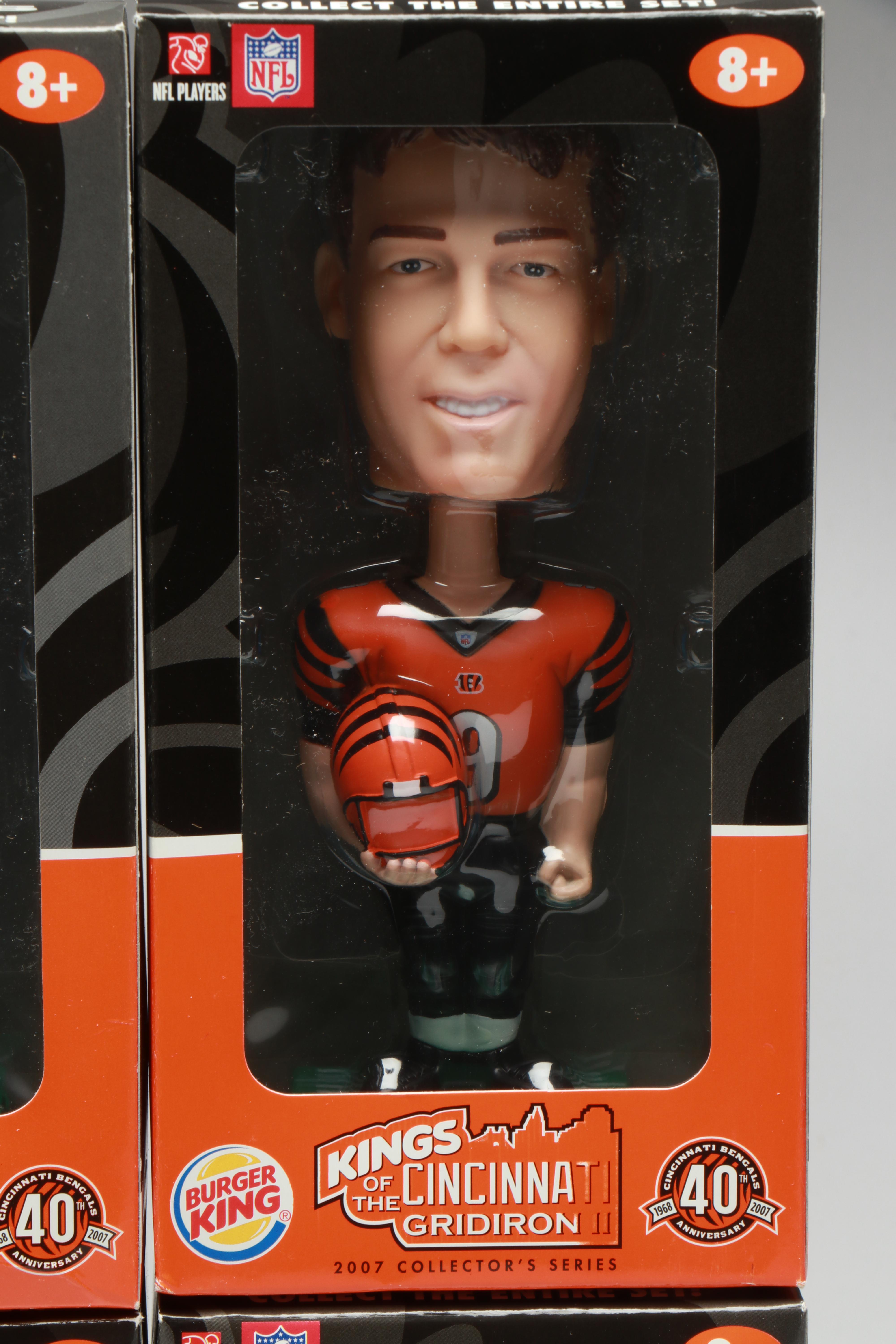 Cincinnati Bengals 2007 Collector's Series Bobbleheads and Team Autograph Balls