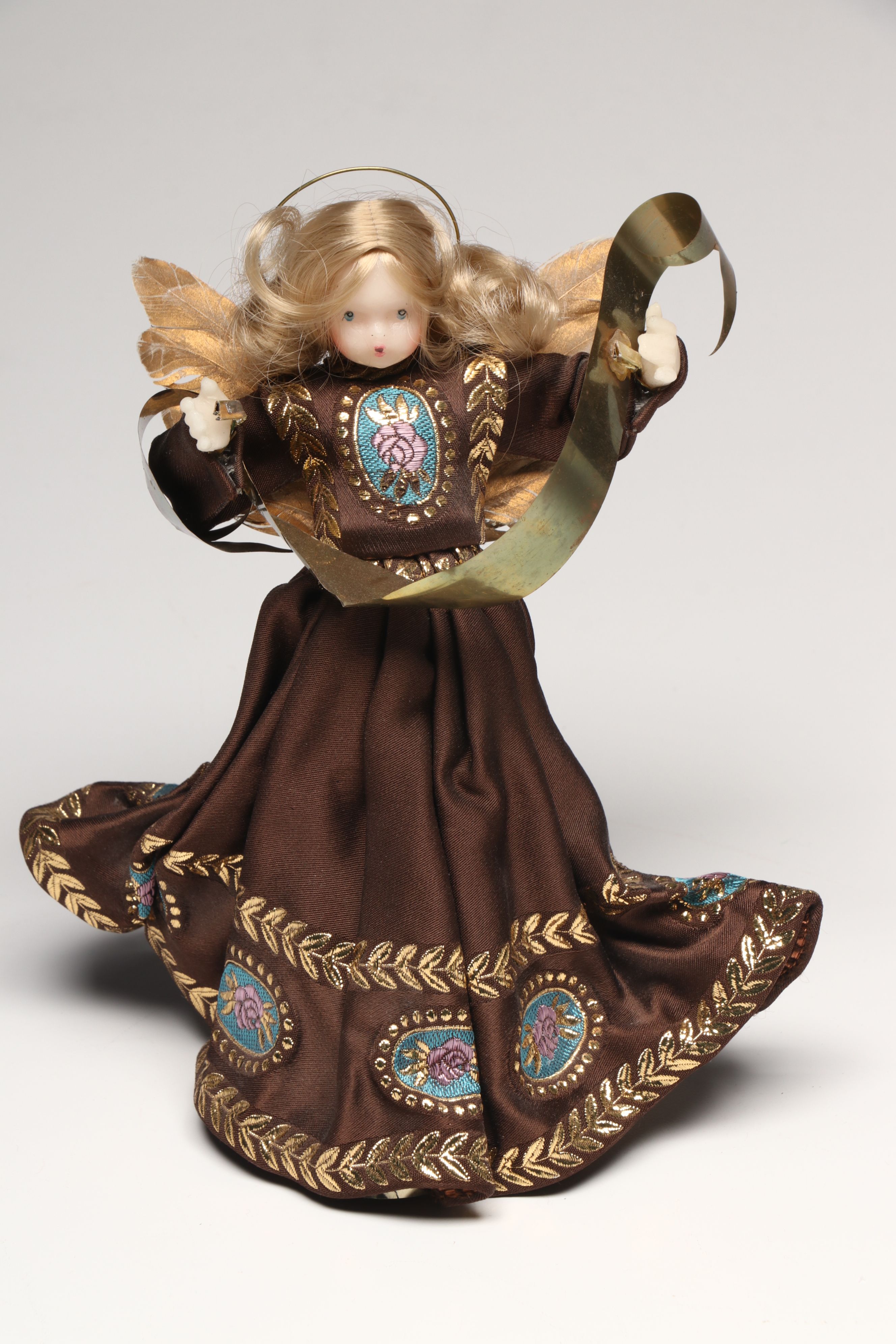 Crate & Barrel Stainless Steel Reindeer Bowls and More Christmas Homewares