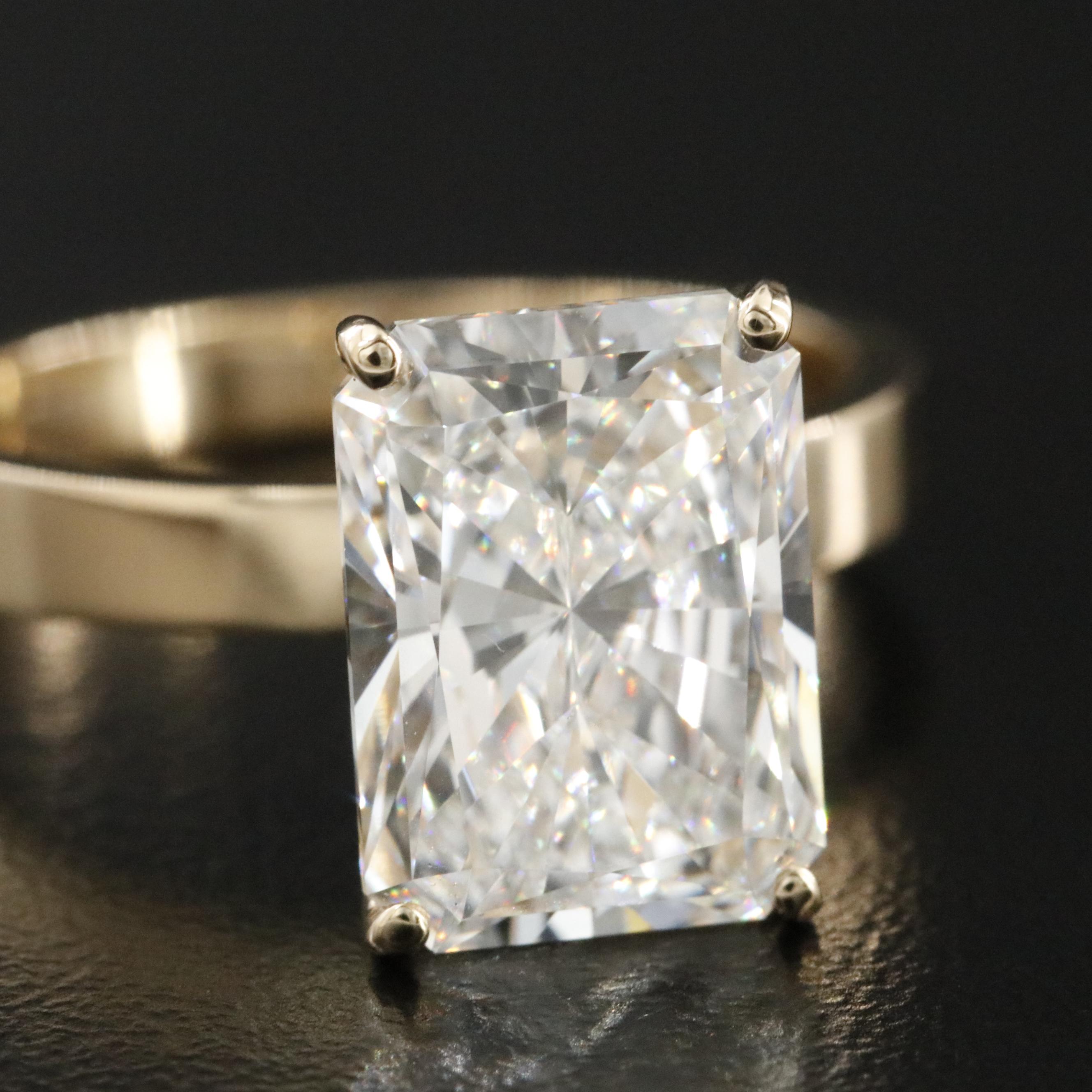 14K 5.10 CT Lab Grown Diamond Solitaire Ring with IGI Report