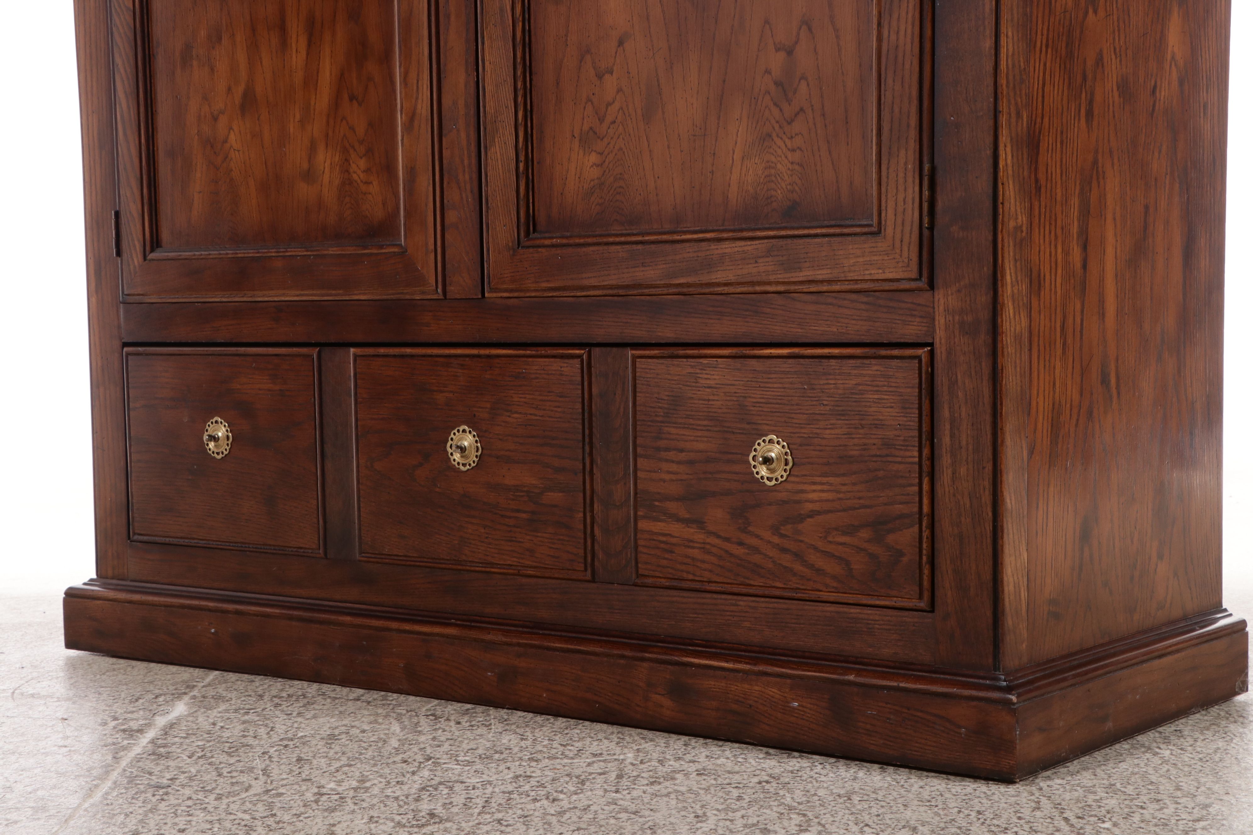 Henredon George II Style Pecan Armoire