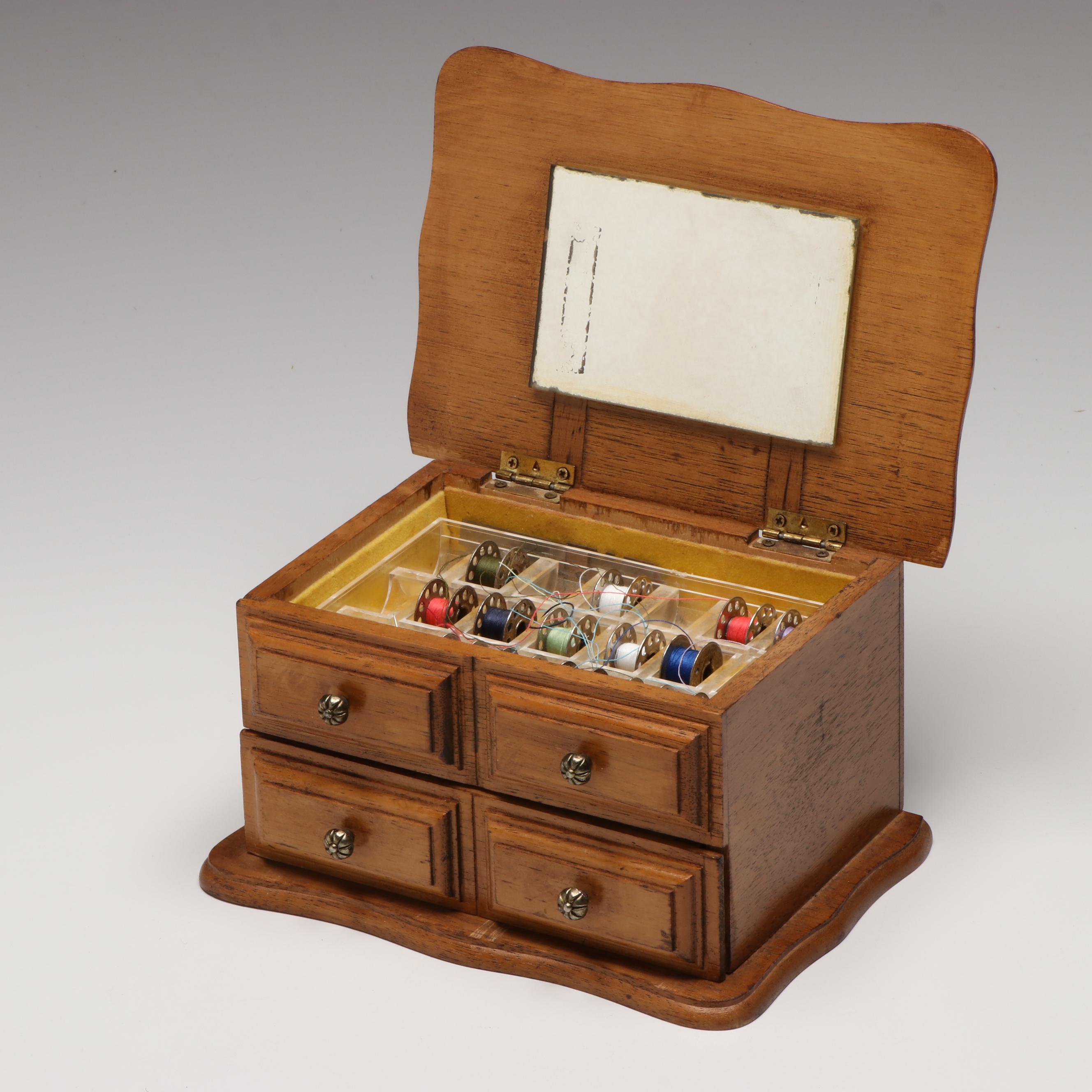 Singer Buttonholer Tool with Thread Spools, Scissors and More Sewing Accessories