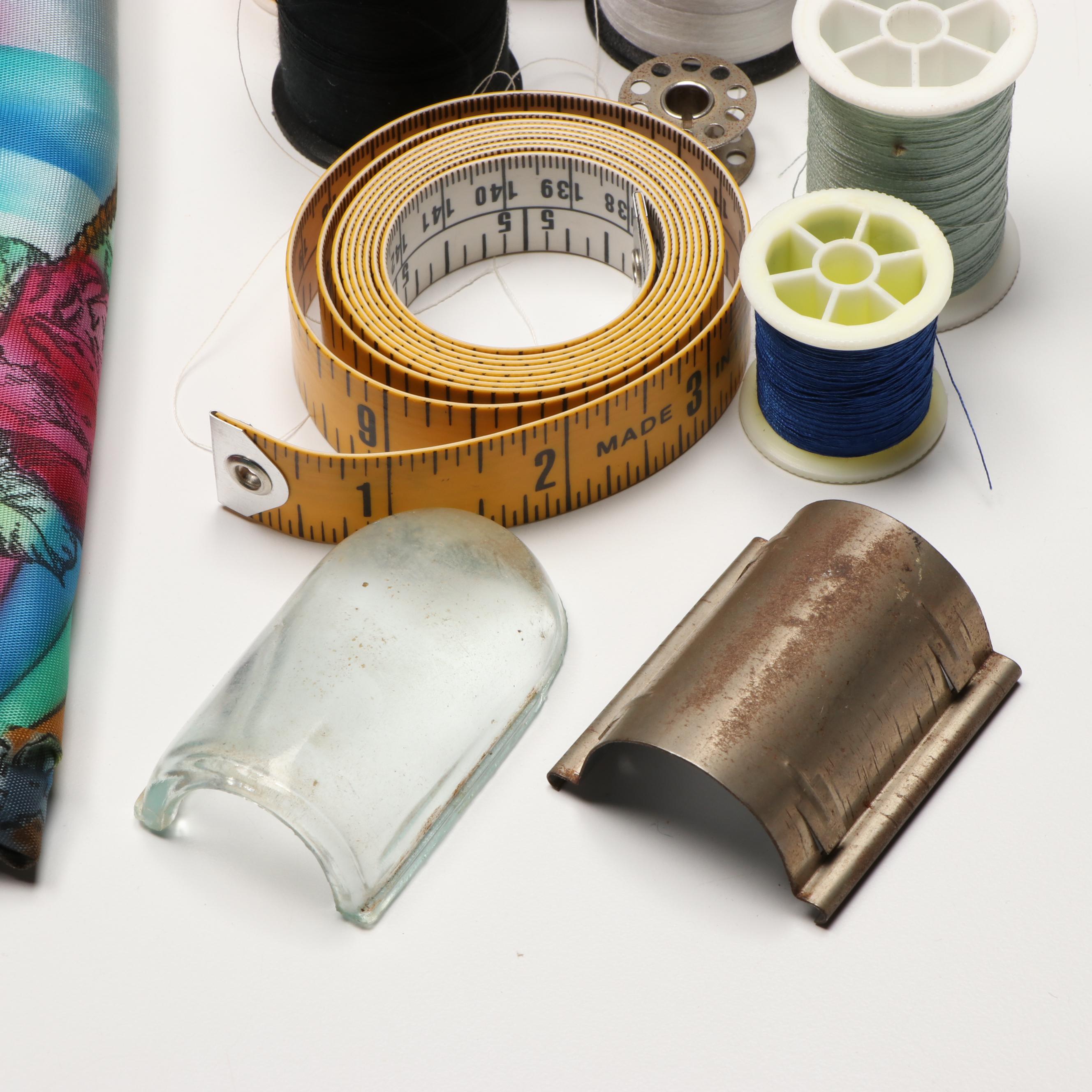 Singer Buttonholer Tool with Thread Spools, Scissors and More Sewing Accessories