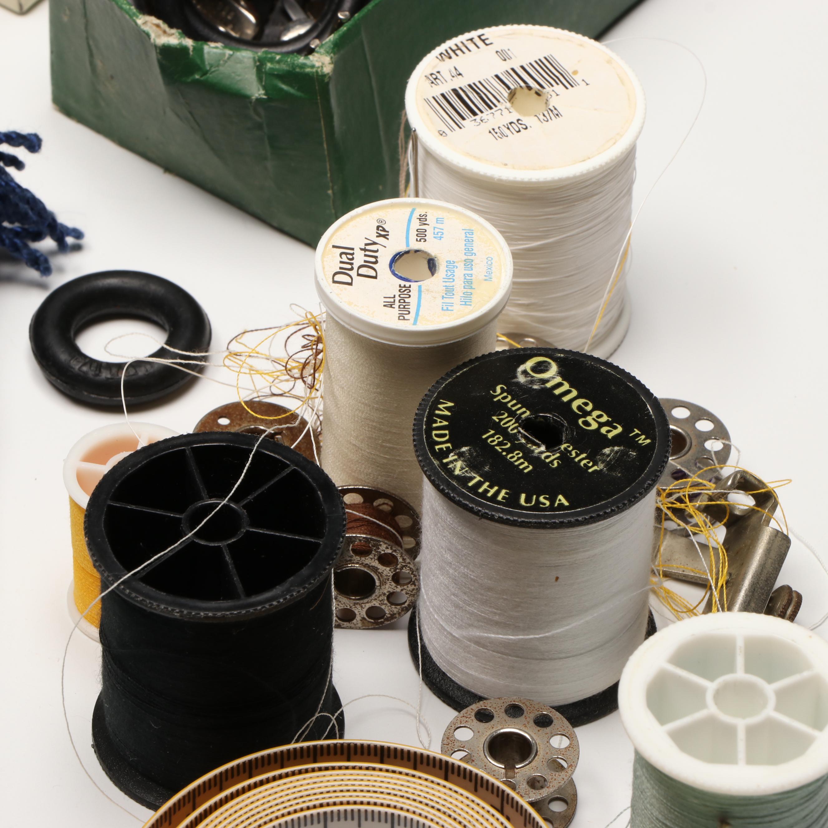 Singer Buttonholer Tool with Thread Spools, Scissors and More Sewing Accessories