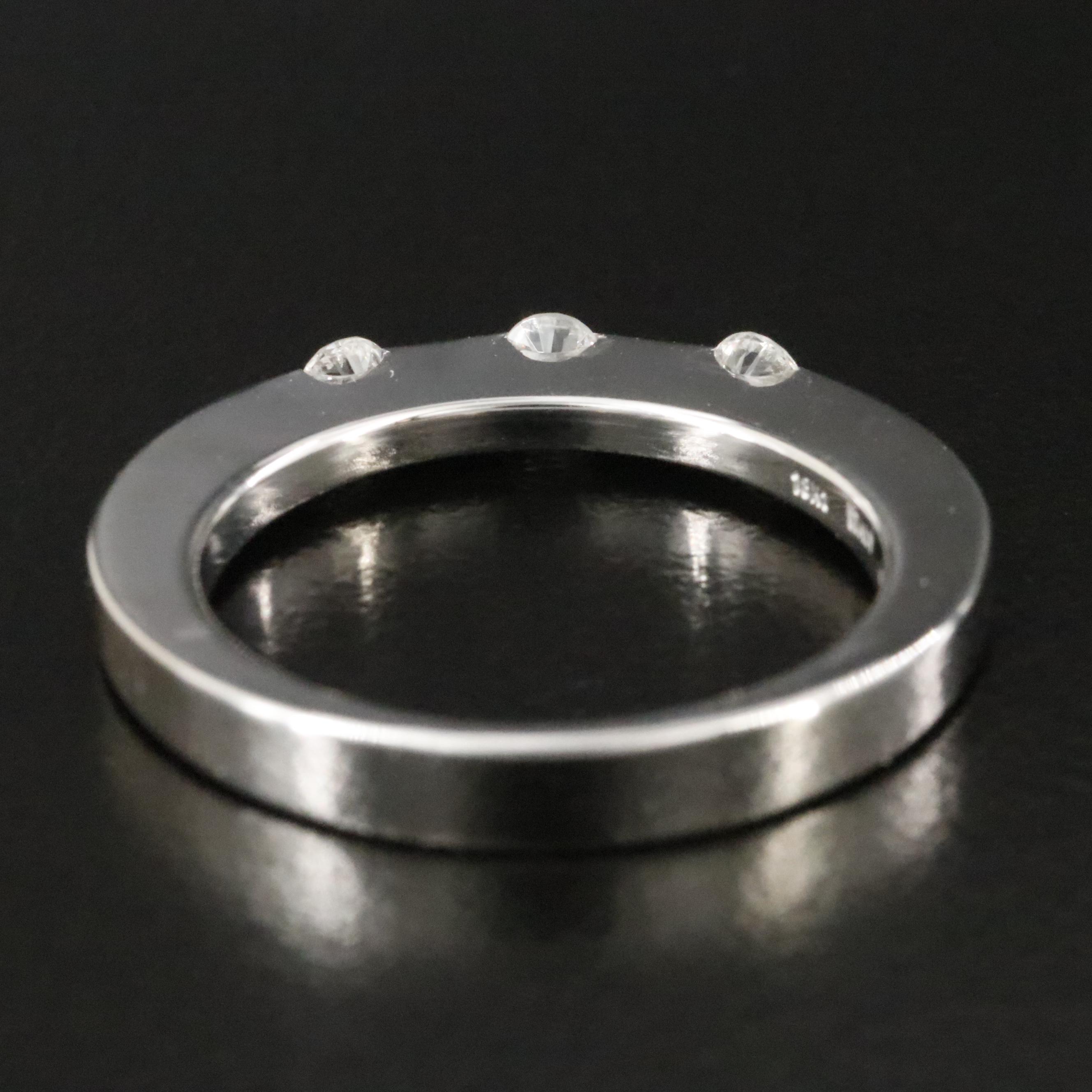 Roberto Coin Classica Parisienne 18K Three Diamond Ring