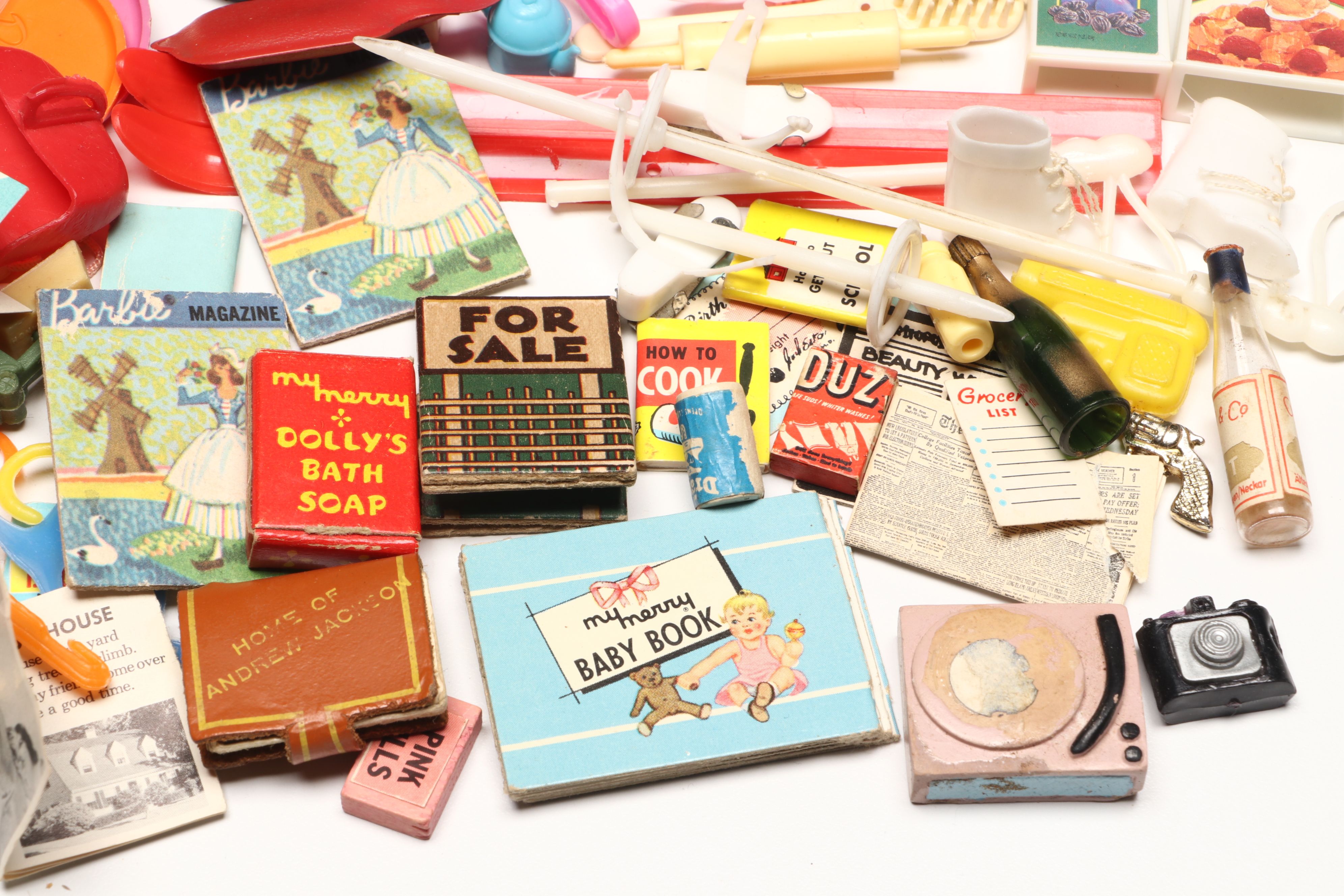 Barbie Styling Head, Hairbrushes and More Accessories