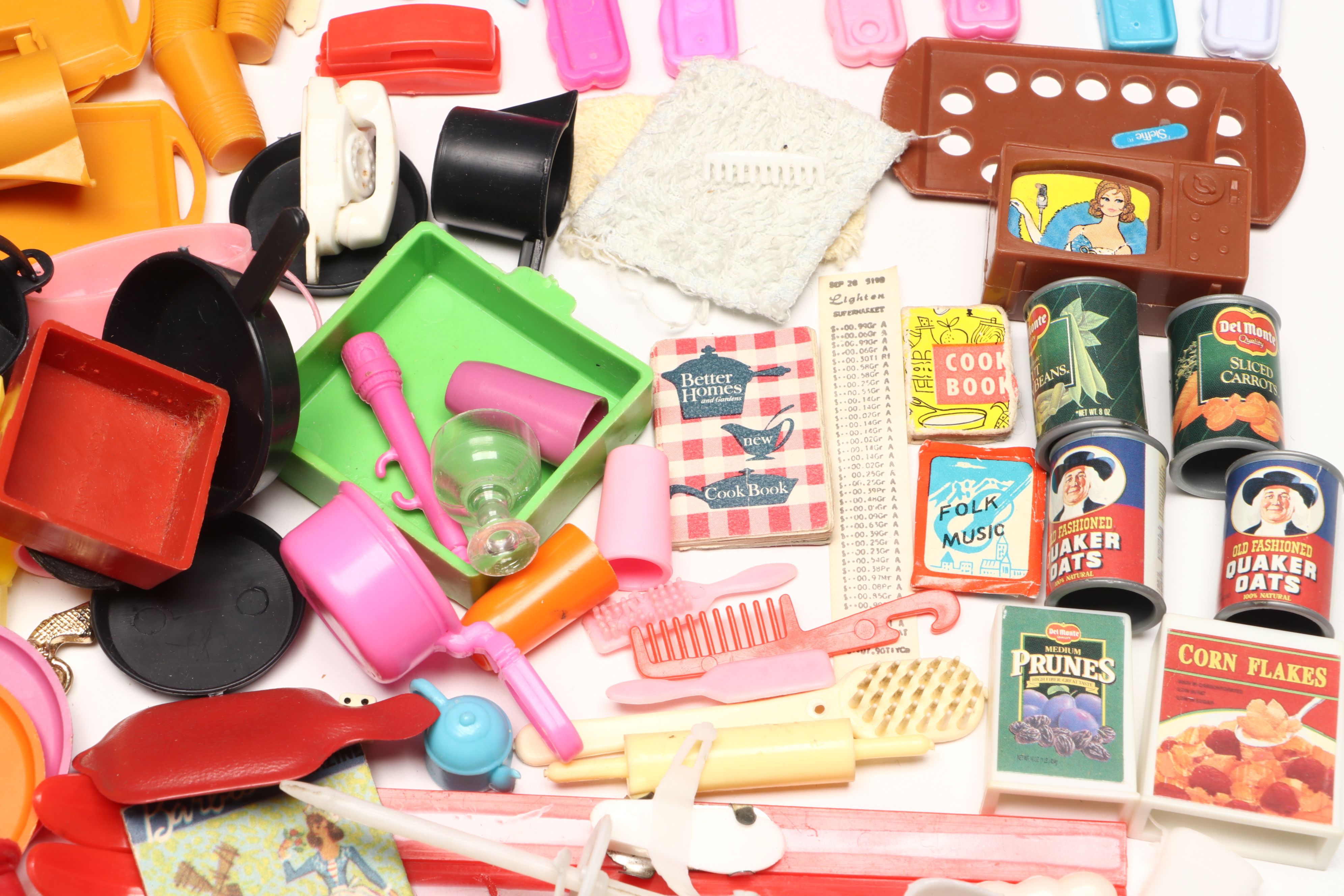 Barbie Styling Head, Hairbrushes and More Accessories