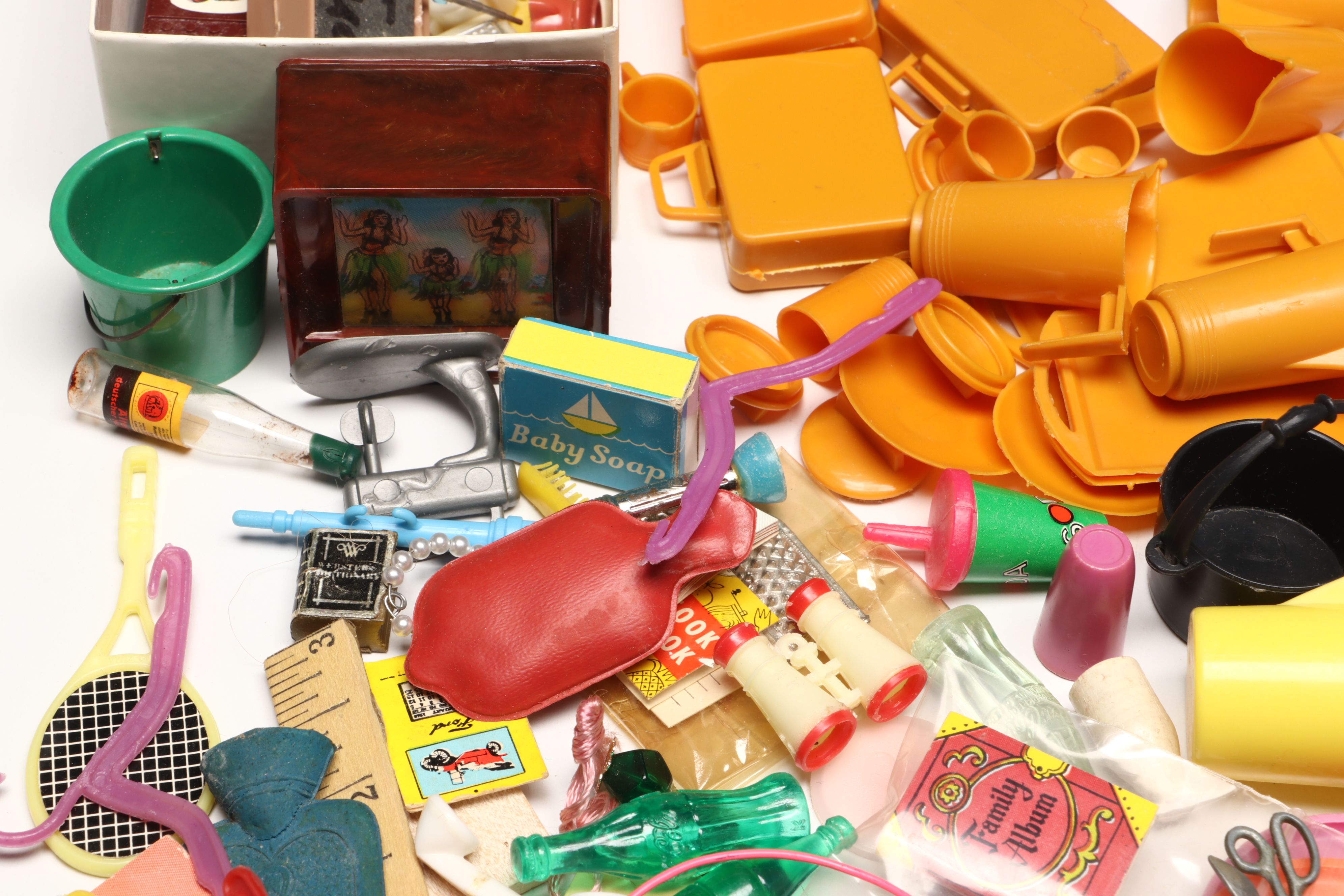 Barbie Styling Head, Hairbrushes and More Accessories