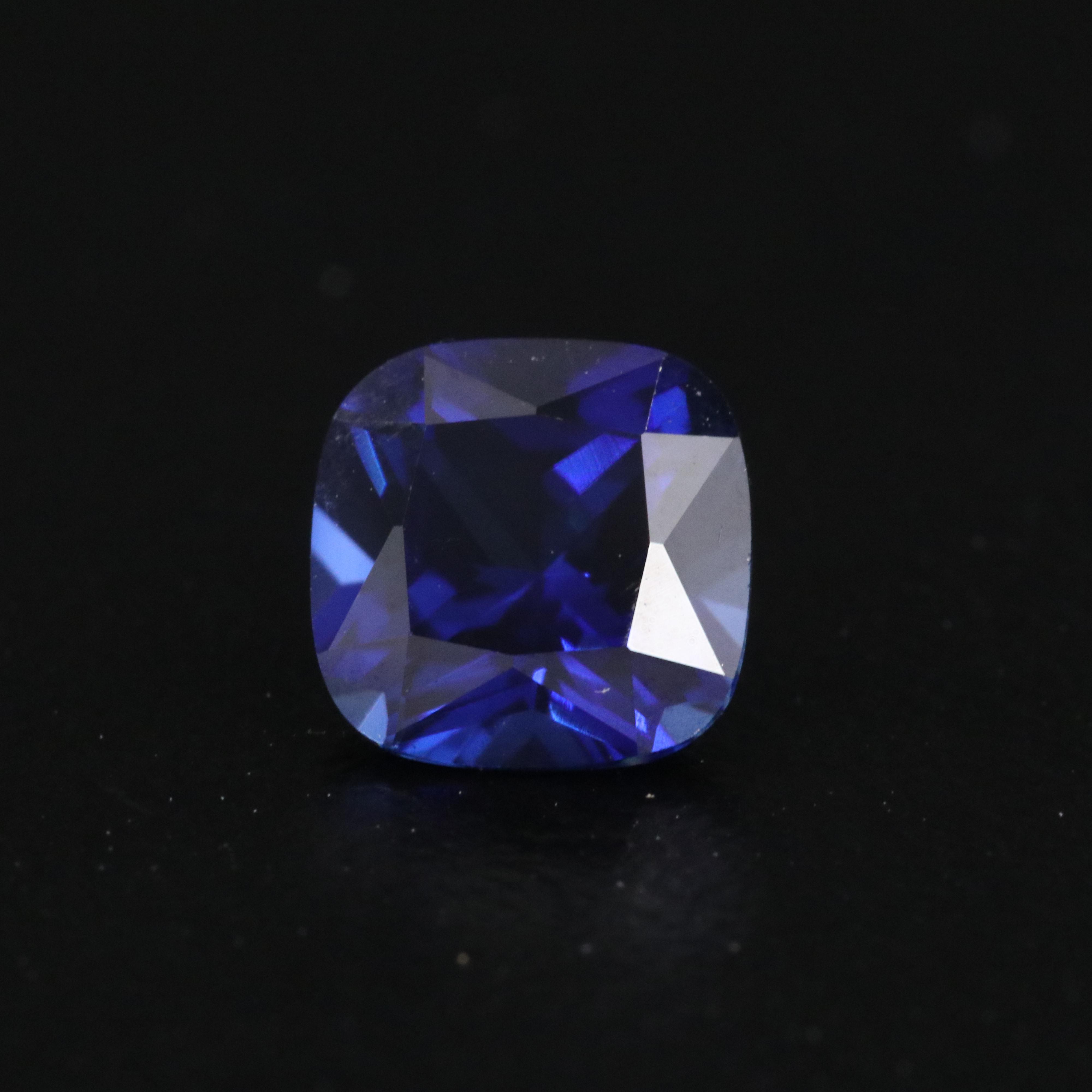 Loose 1.23 CT Lab Grown Sapphire