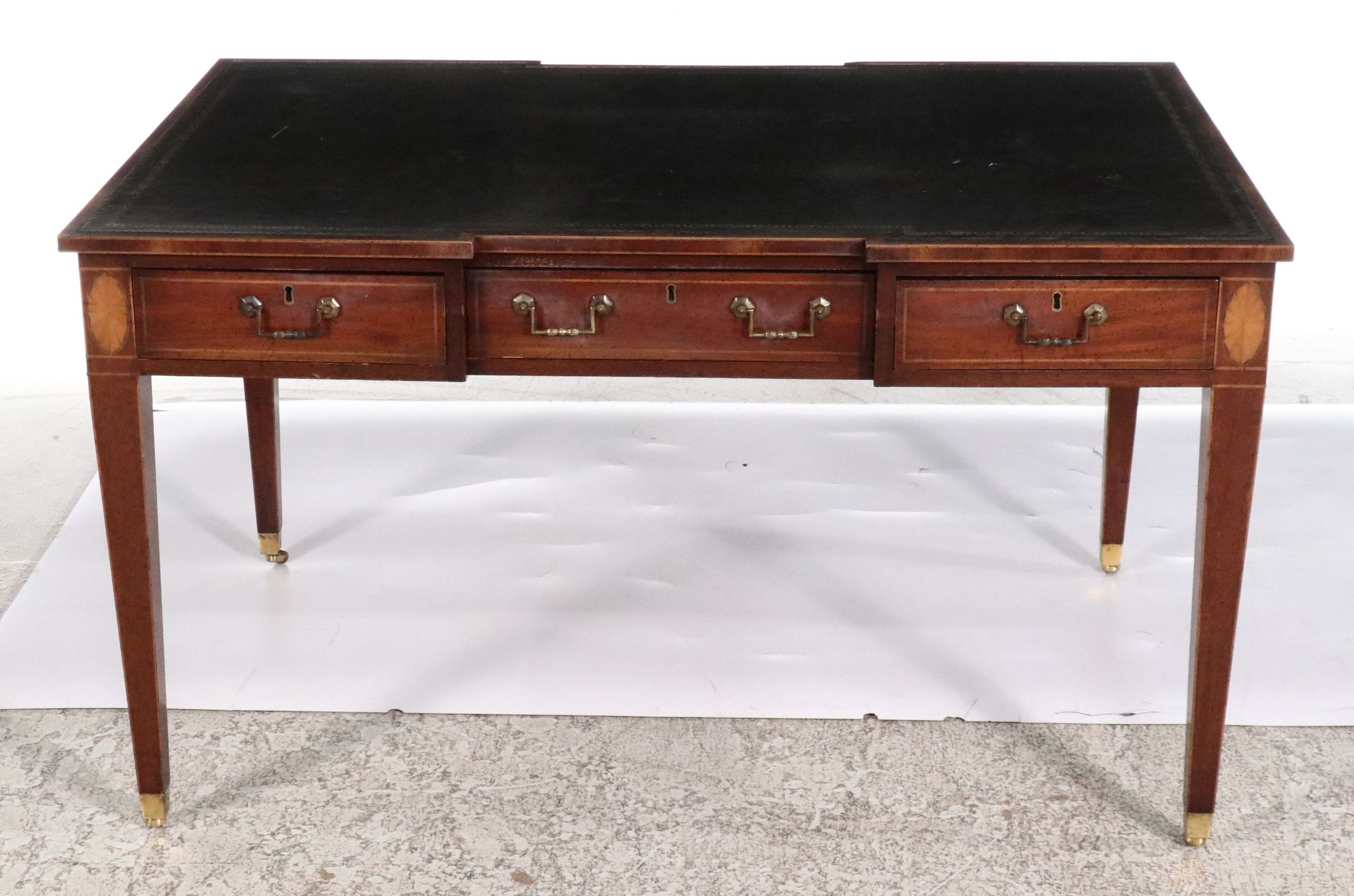 George III Inlaid Mahogany Tooled Leather Top Writing Table, 19th Century