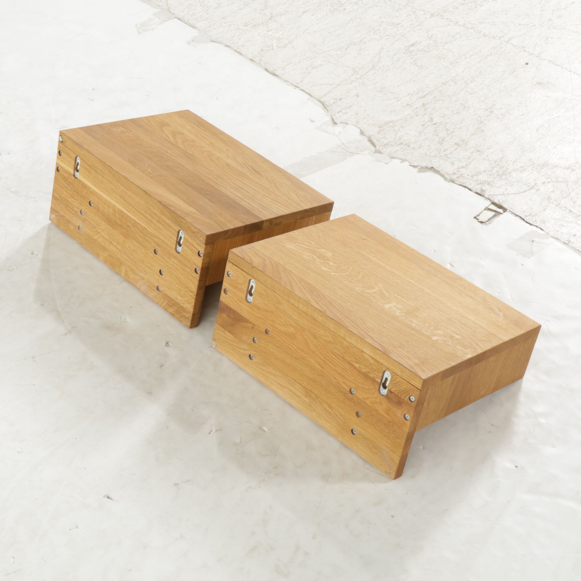 Pair of Contemporary Woodek Oak Wall-Mounted Shelves