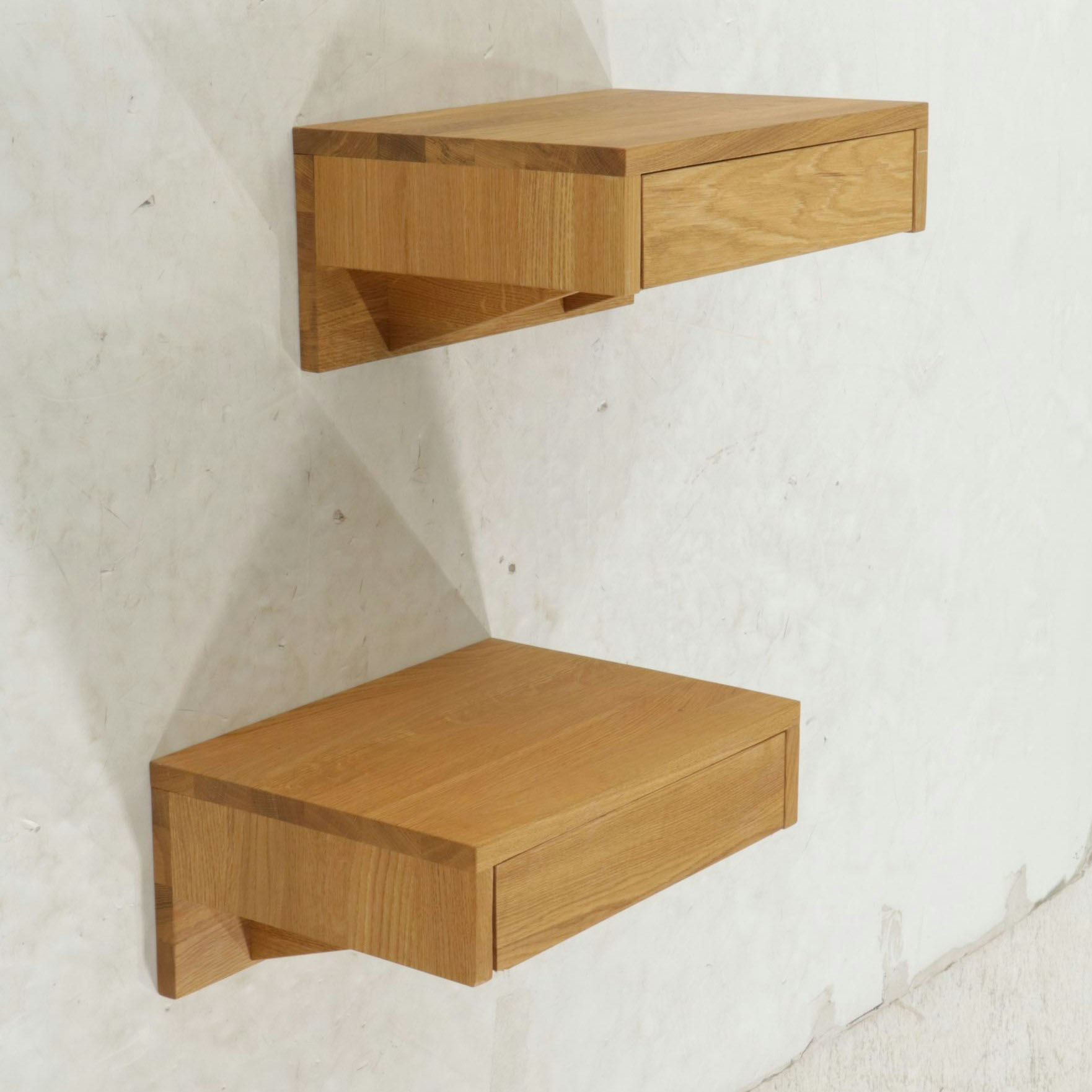 Pair of Contemporary Woodek Oak Wall-Mounted Shelves