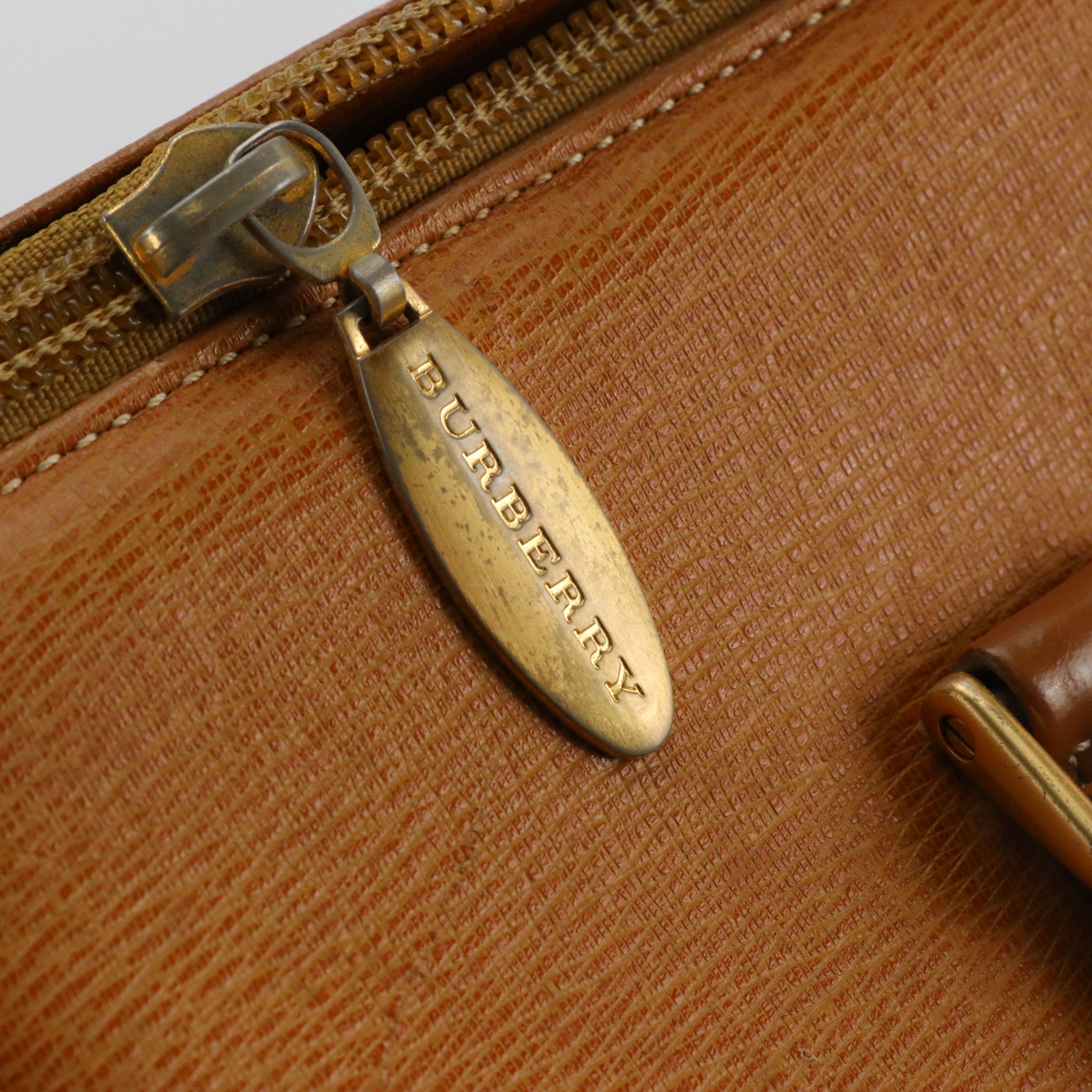 Burberry Barrel Handbag in Tan Textured and Smooth Leather