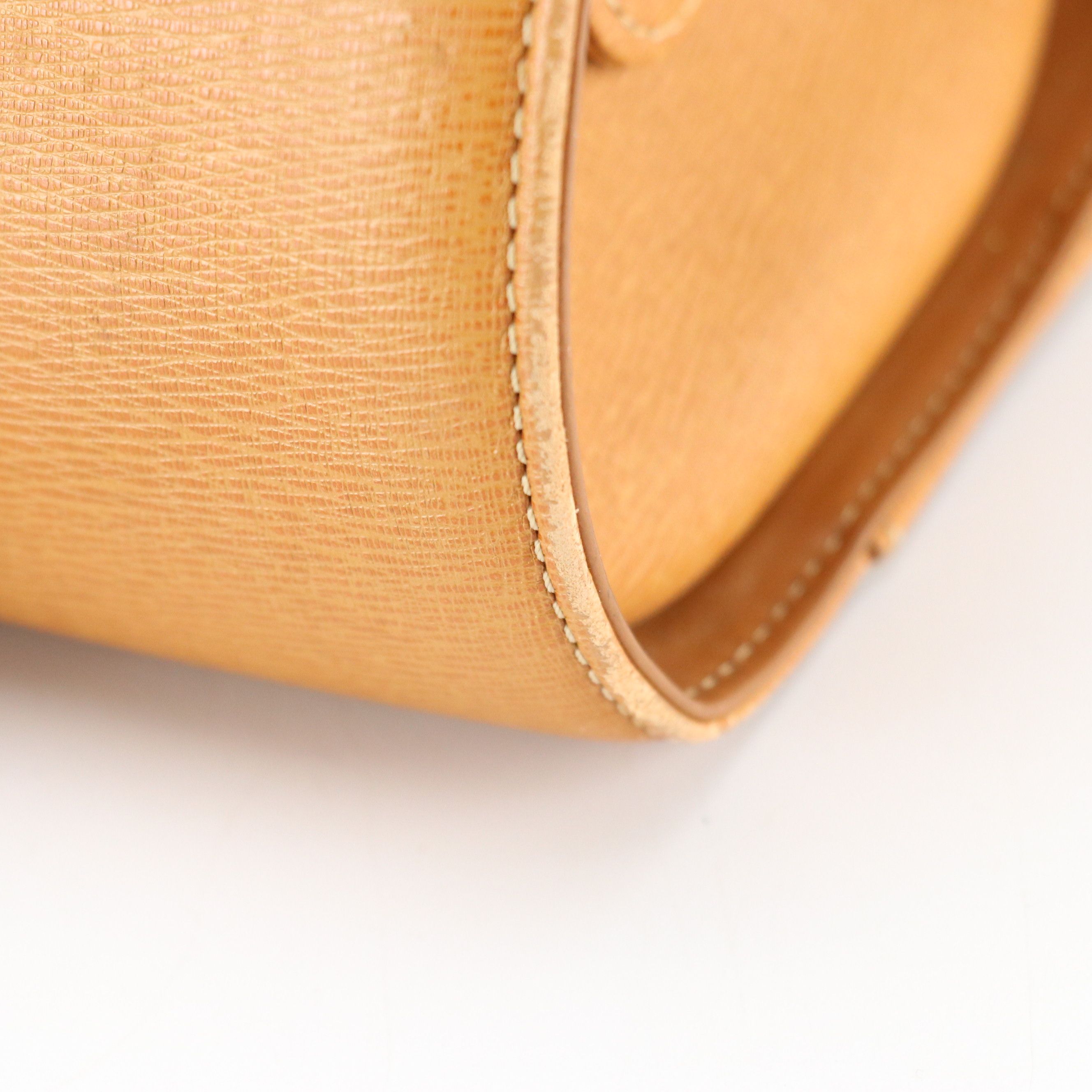 Burberry Barrel Handbag in Tan Textured and Smooth Leather